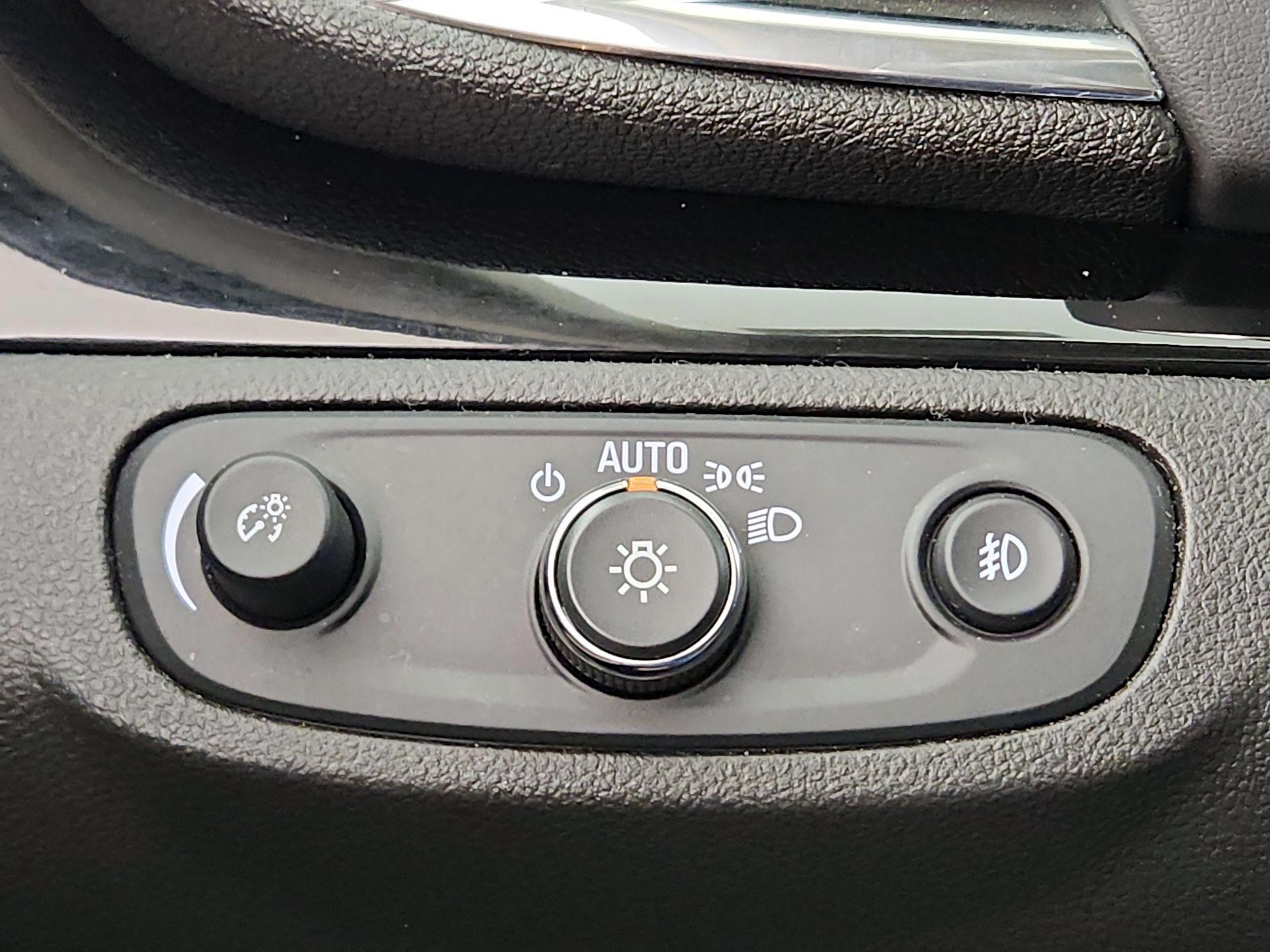 Thumbnail: 2017 Buick Encore - 13