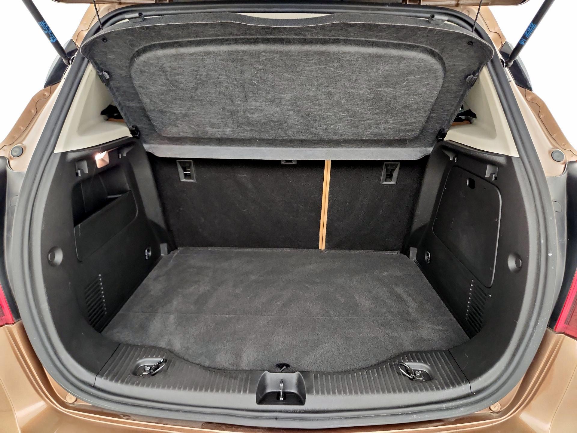 Thumbnail: 2017 Buick Encore - 20