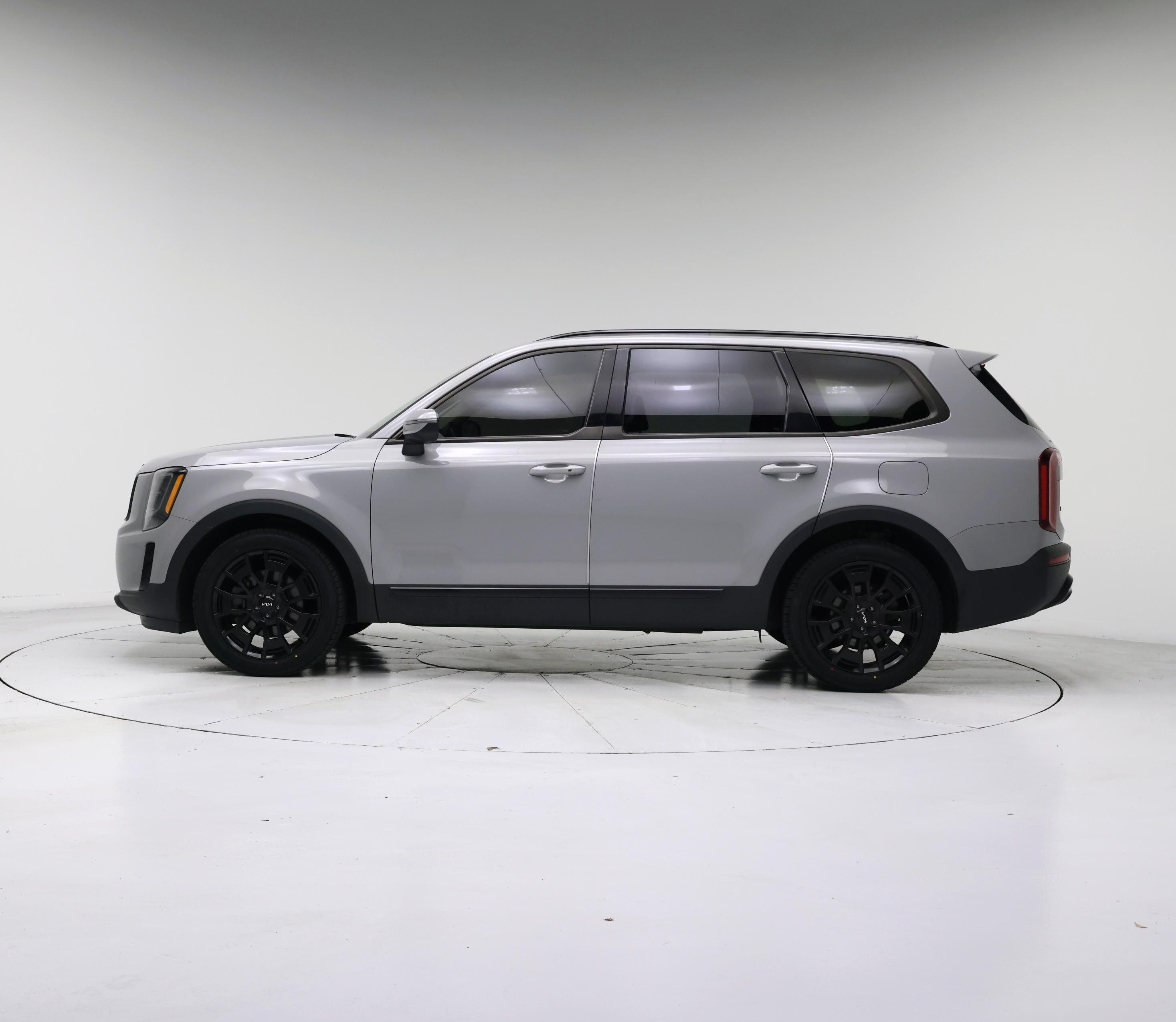 Thumbnail: 2022 Kia Telluride - 3