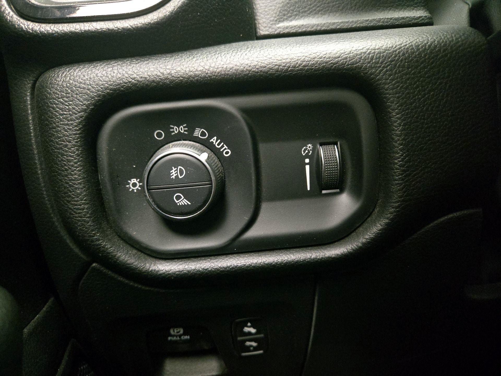 Thumbnail: 2023 RAM 1500 - 13