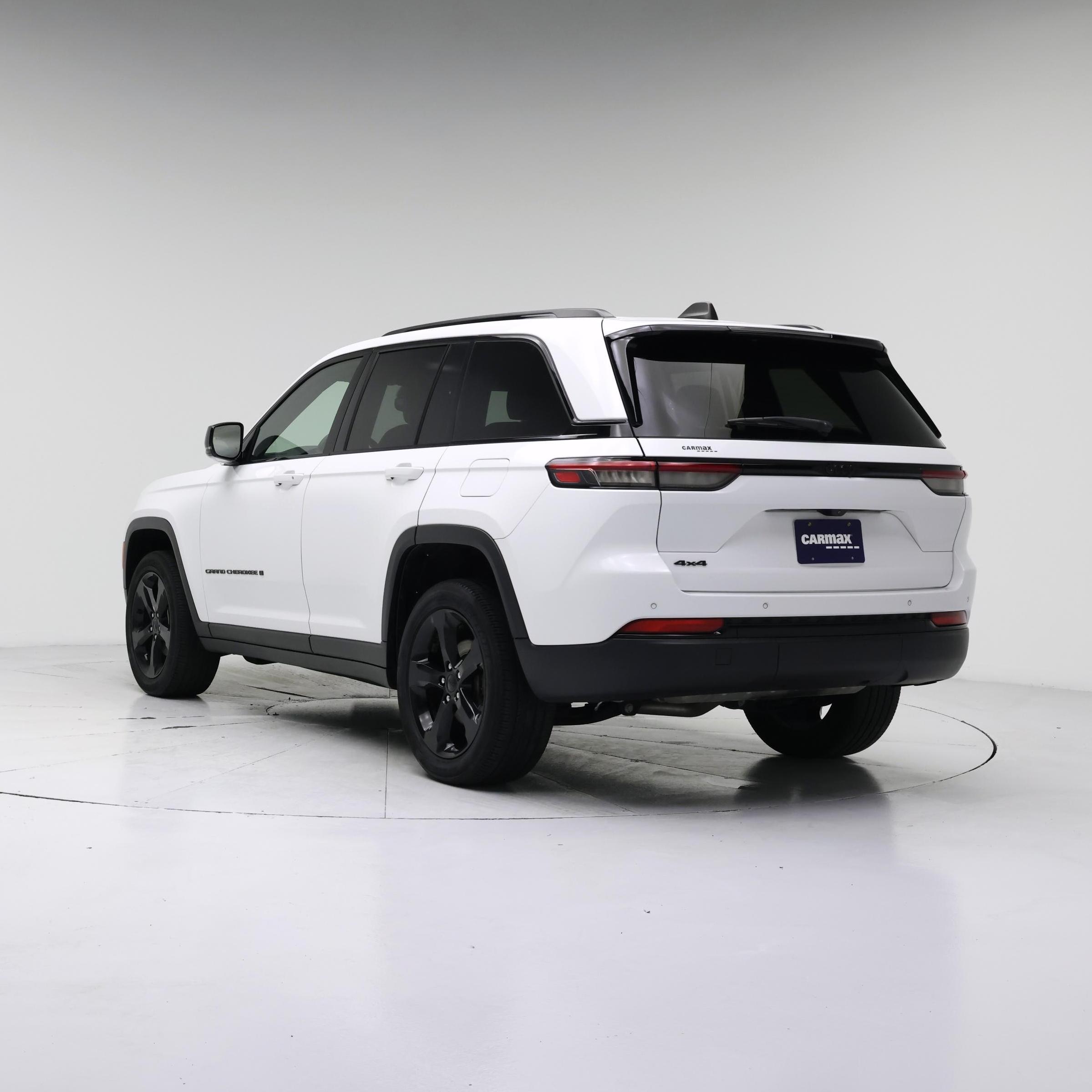 Thumbnail: 2023 Jeep Grand Cherokee - 2