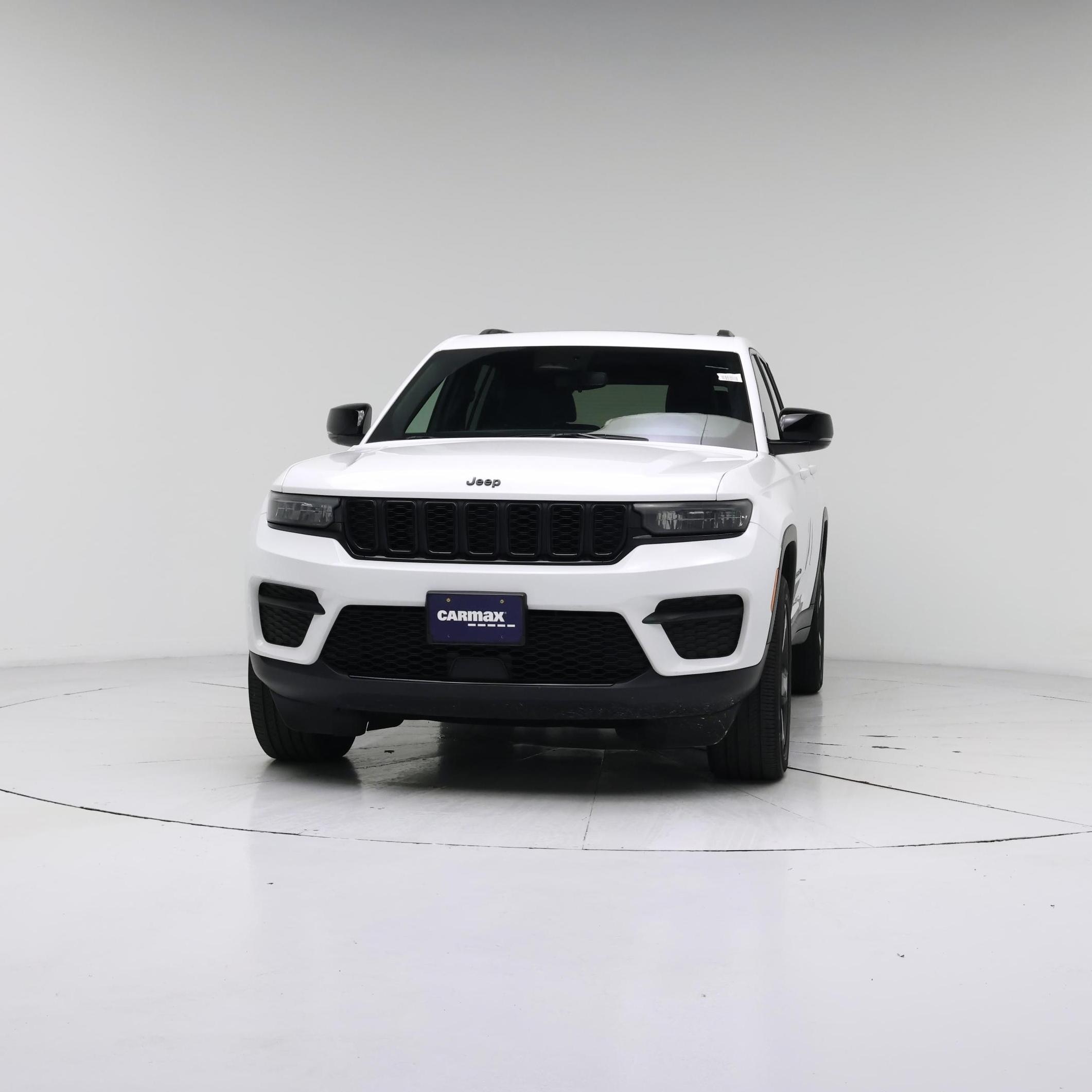 Thumbnail: 2023 Jeep Grand Cherokee - 5