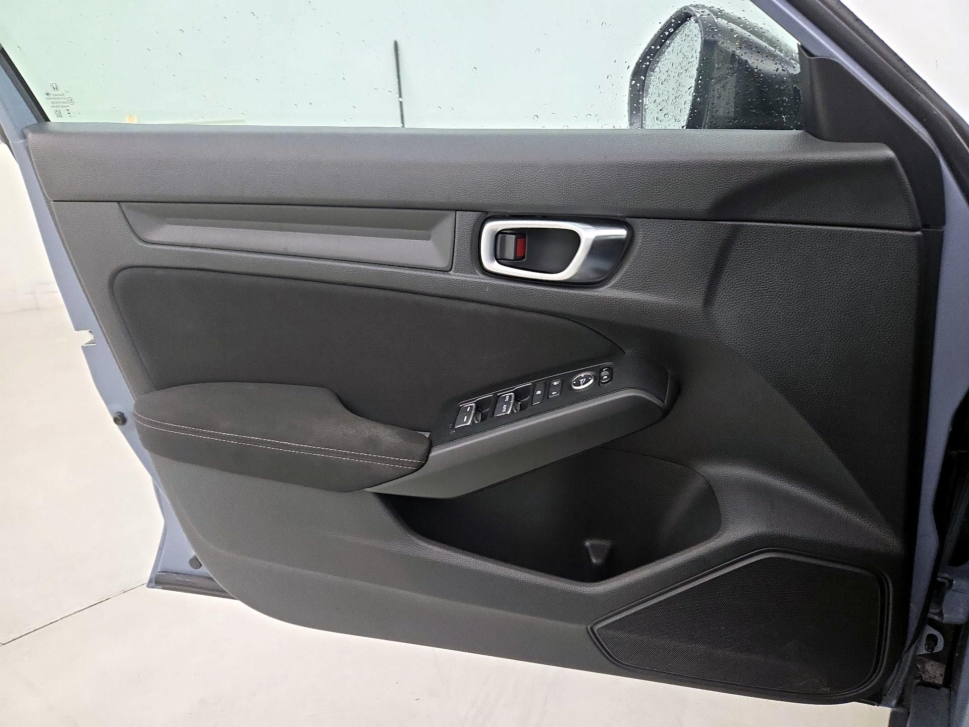 Thumbnail: 2024 Honda Civic - 12