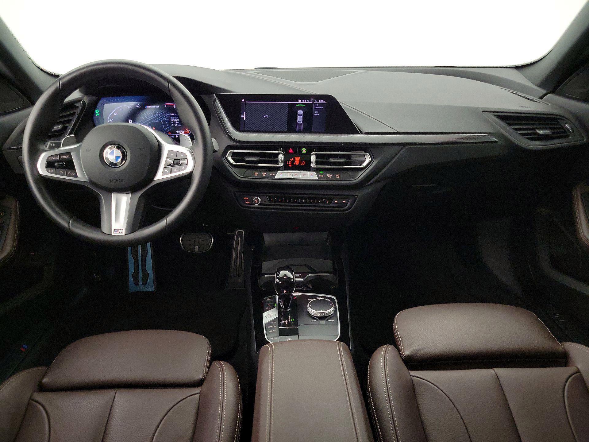 Thumbnail: 2024 BMW 2 Series - 9