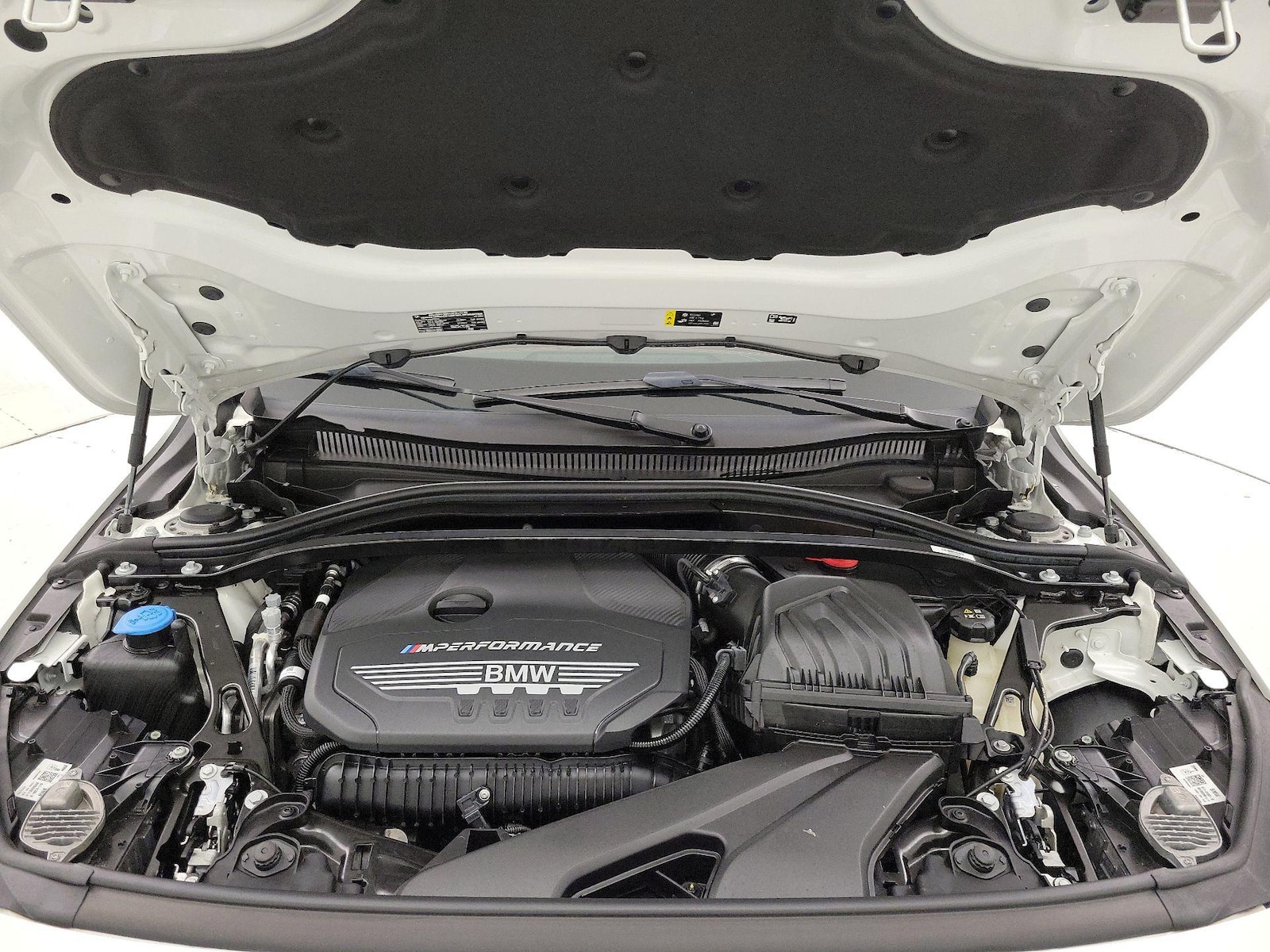 2024 BMW 2 Series M235i - Photo 23
