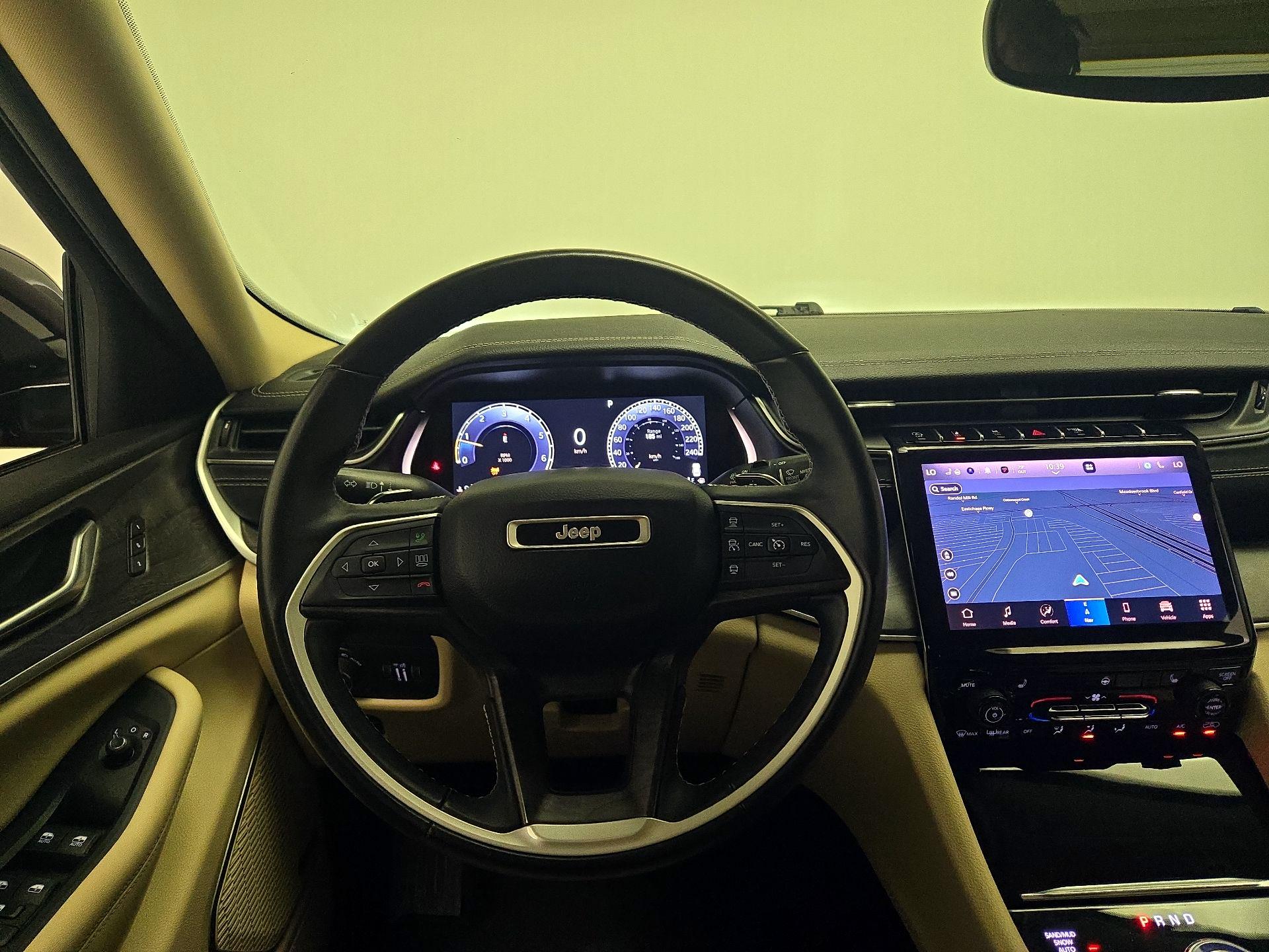Thumbnail: 2022 Jeep Grand Cherokee - 10