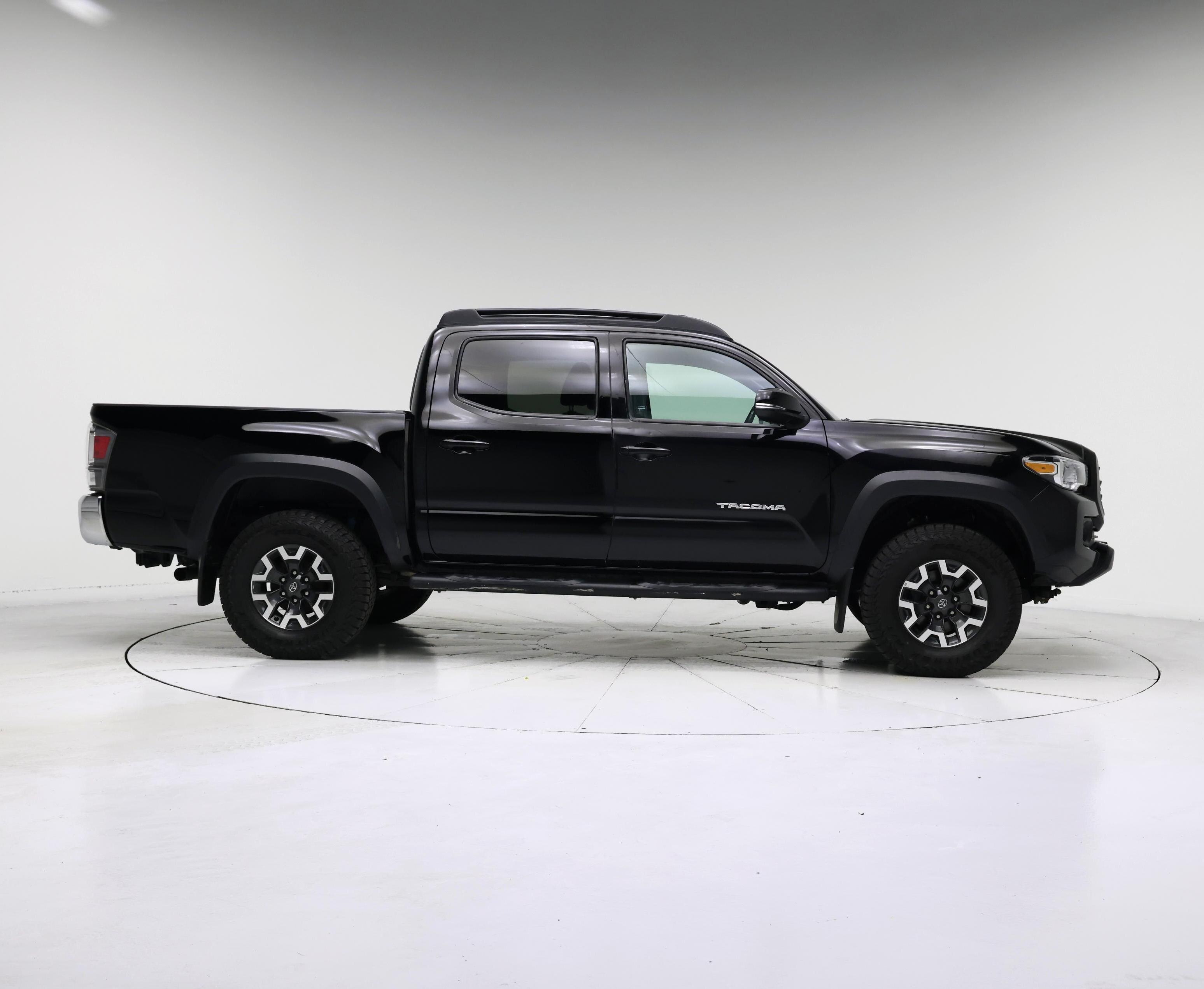 Thumbnail: 2023 Toyota Tacoma - 7