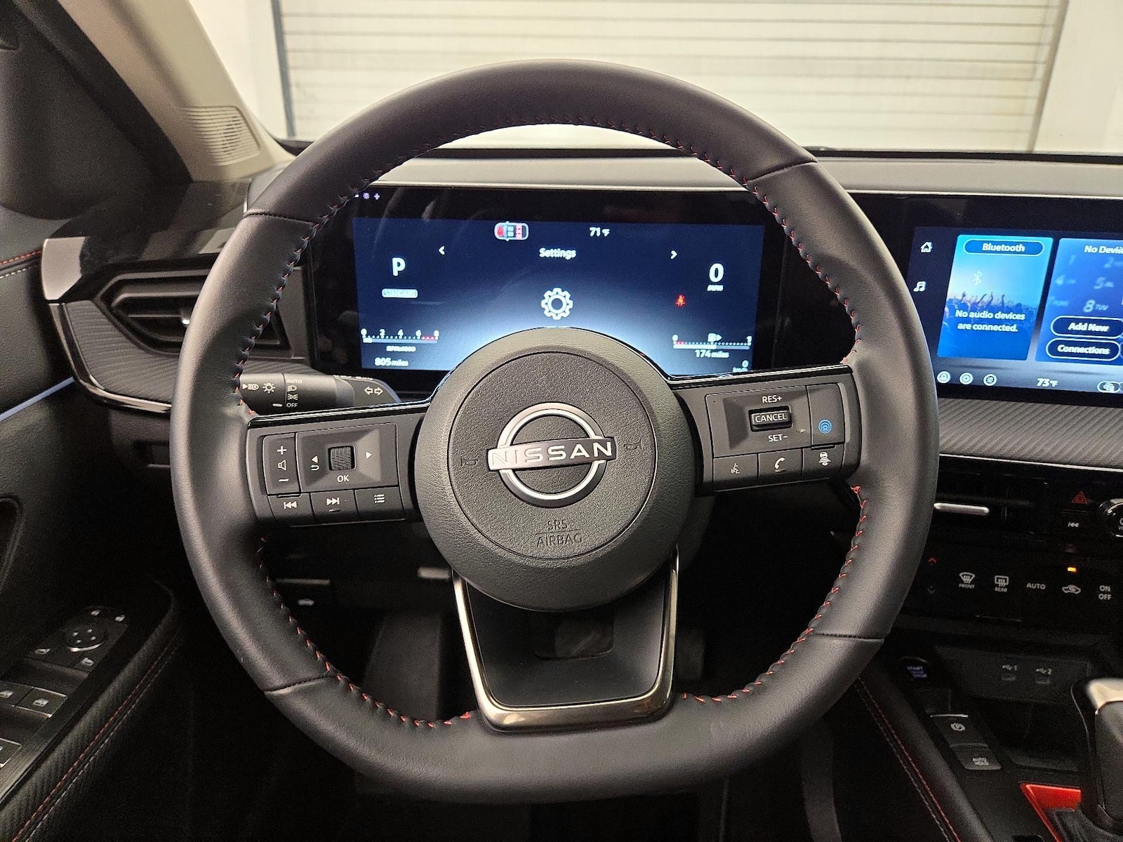 2026 Nissan KICKS SR - Photo 9