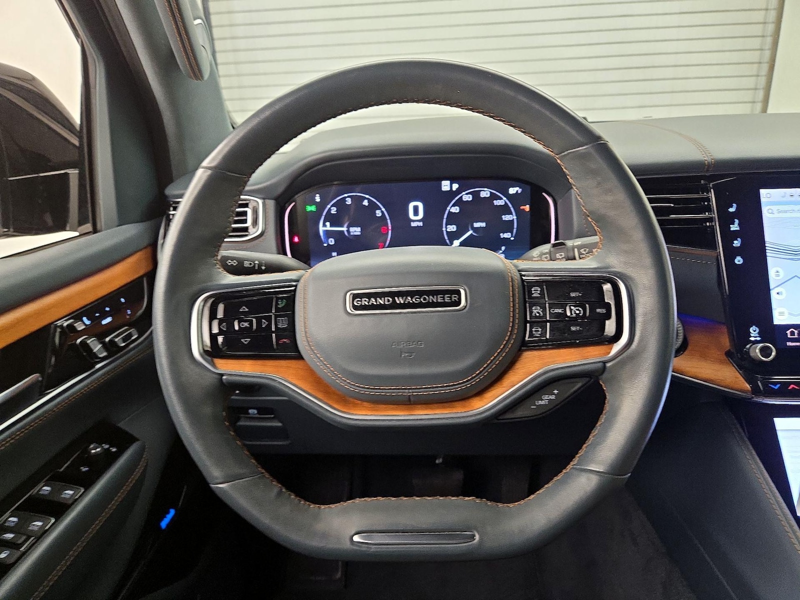 2023 Jeep Grand Wagoneer L Series II - Photo 11
