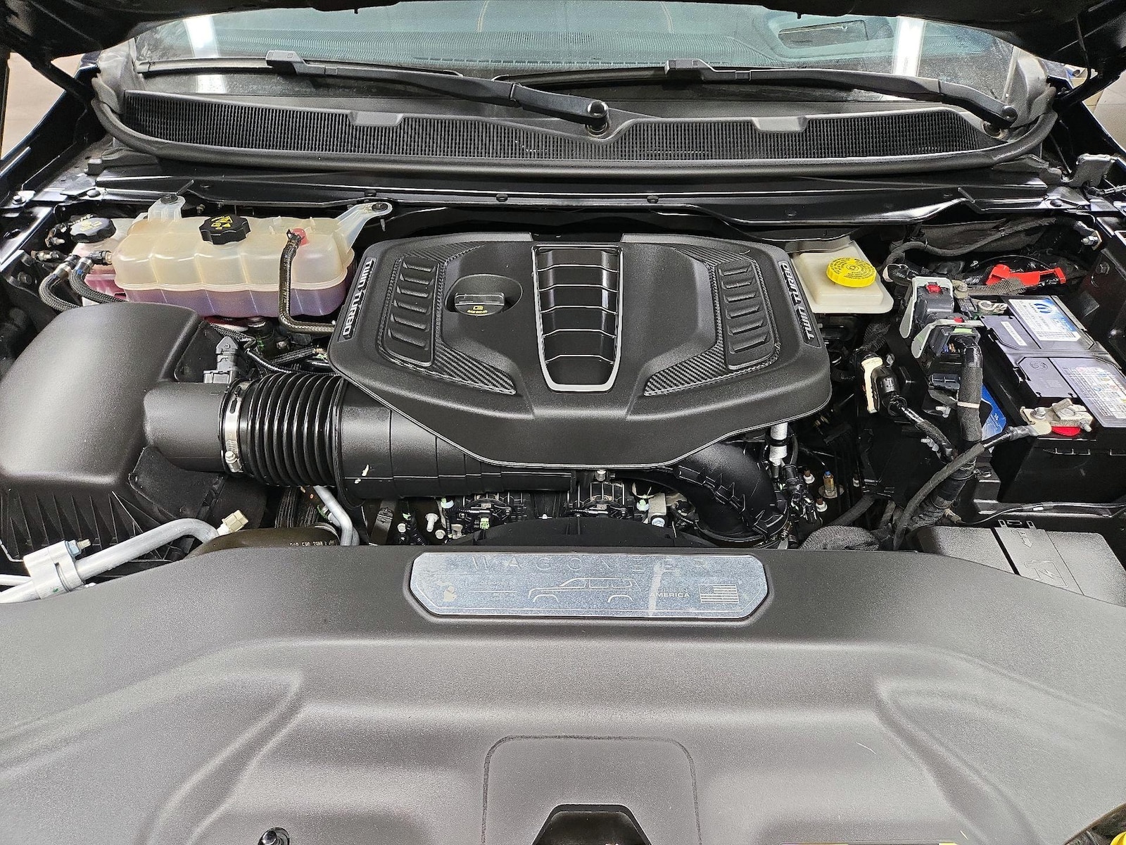 2023 Jeep Grand Wagoneer L Series II - Photo 23