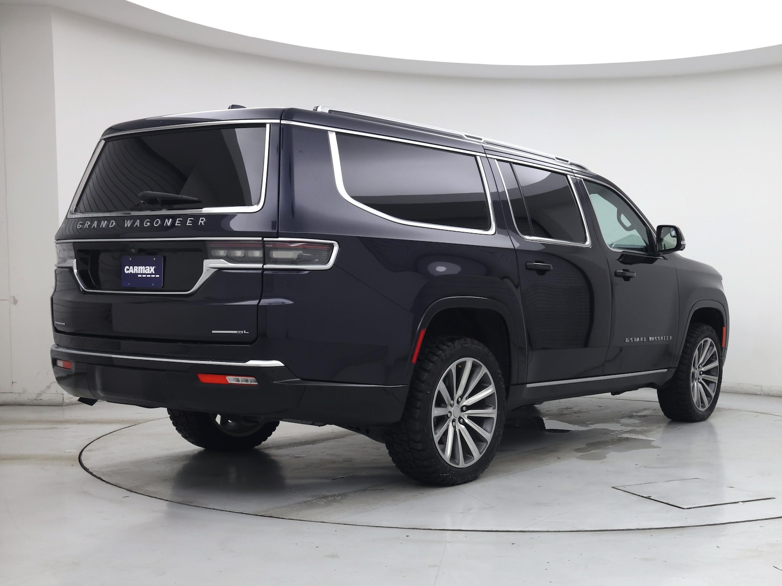 2023 Jeep Grand Wagoneer L Series II - Photo 9