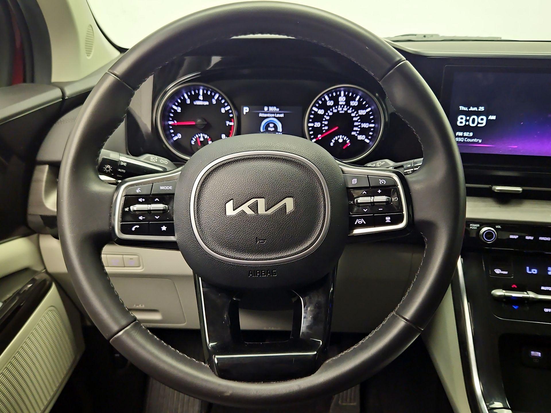 Thumbnail: 2024 Kia Carnival - 10
