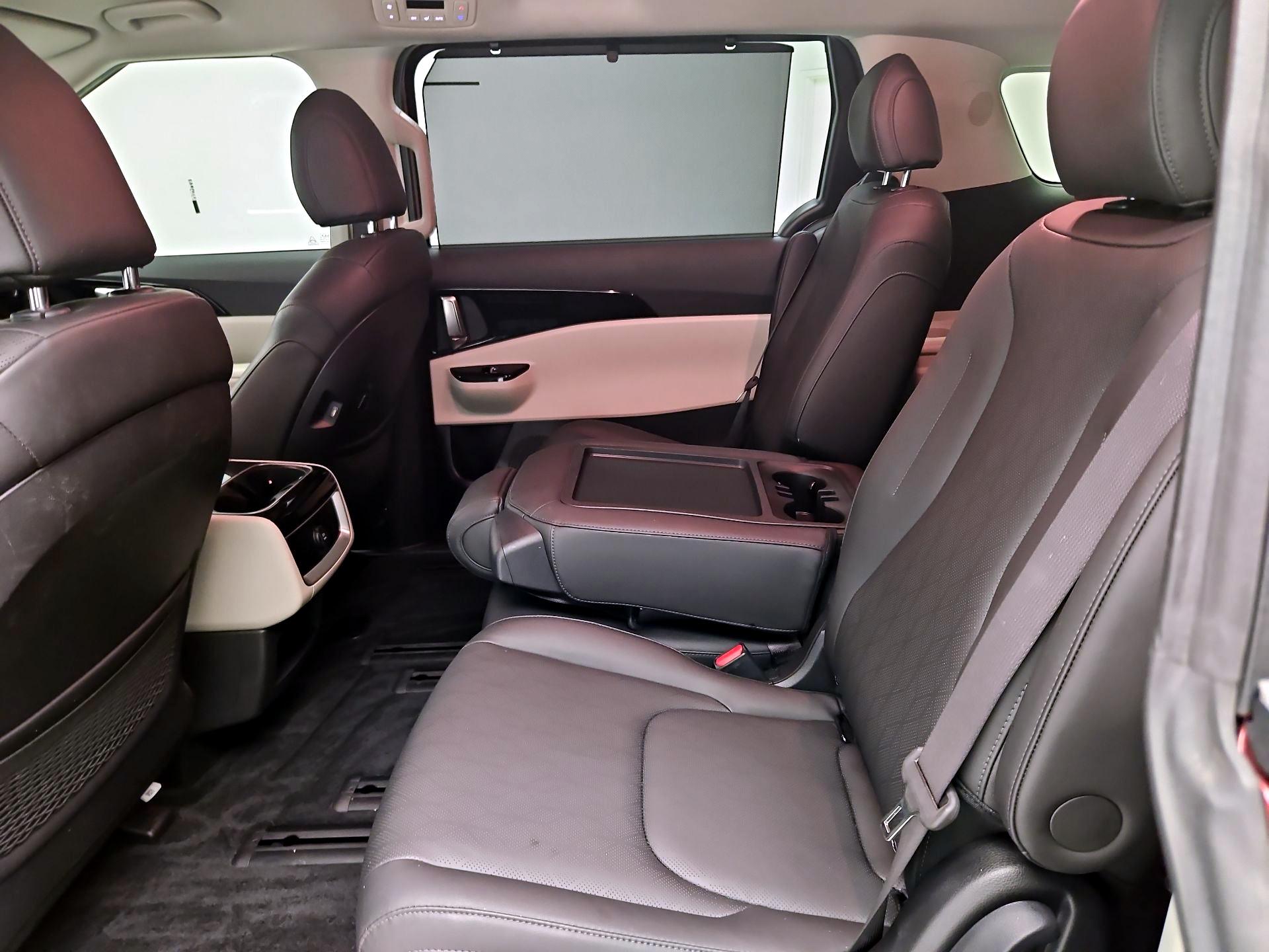 Thumbnail: 2024 Kia Carnival - 20