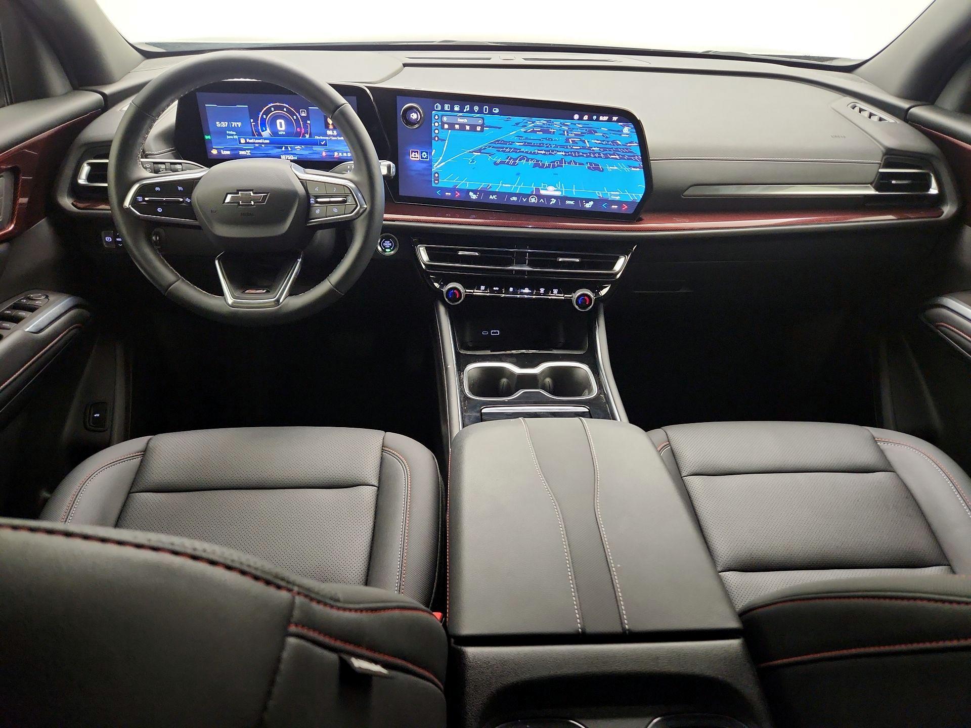 Thumbnail: 2025 Chevrolet Traverse - 9