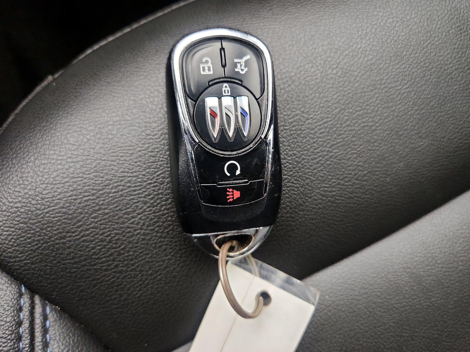 2024 Buick Envista Sport Touring - Photo 23