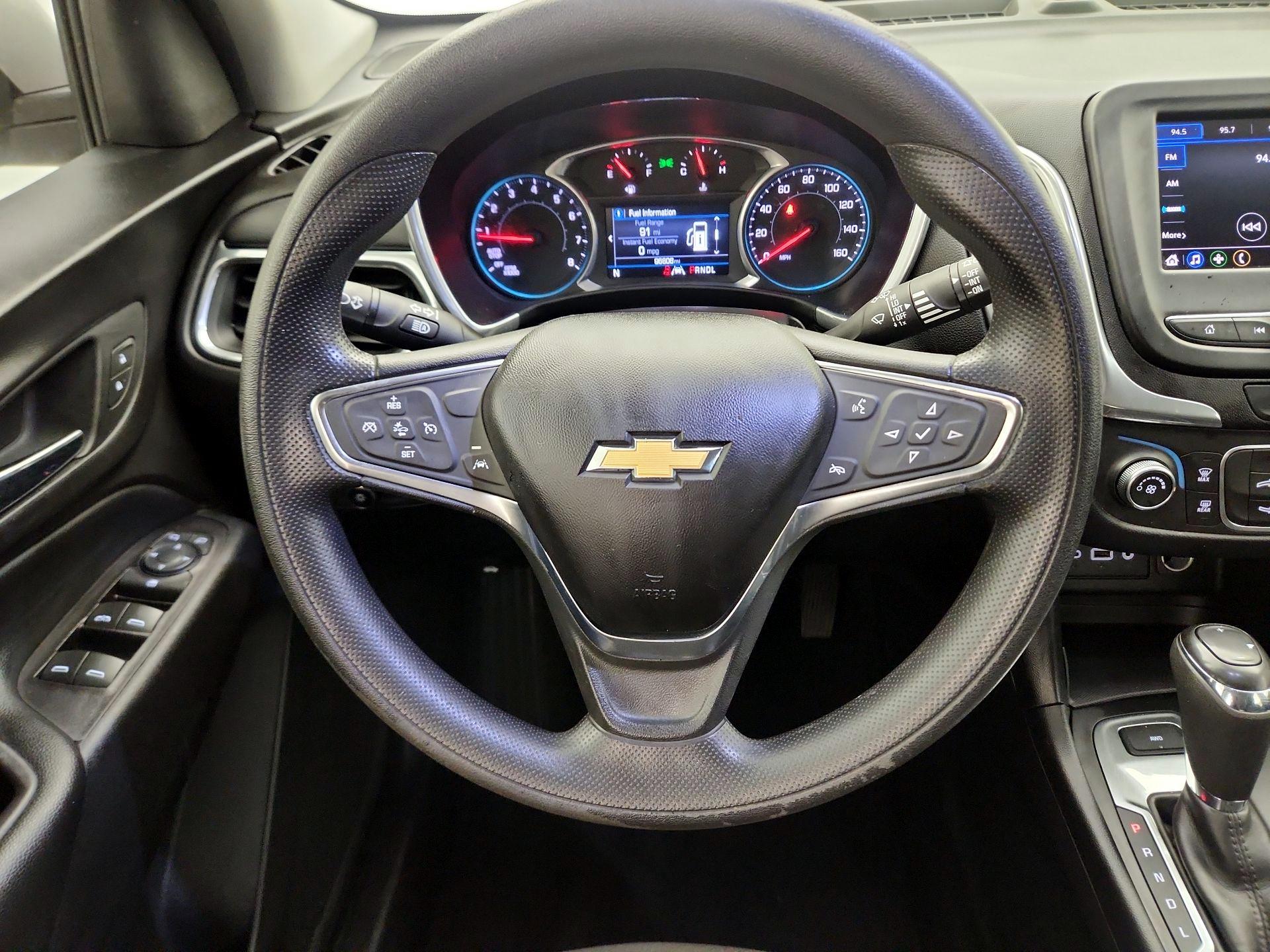 Thumbnail: 2020 Chevrolet Equinox - 10