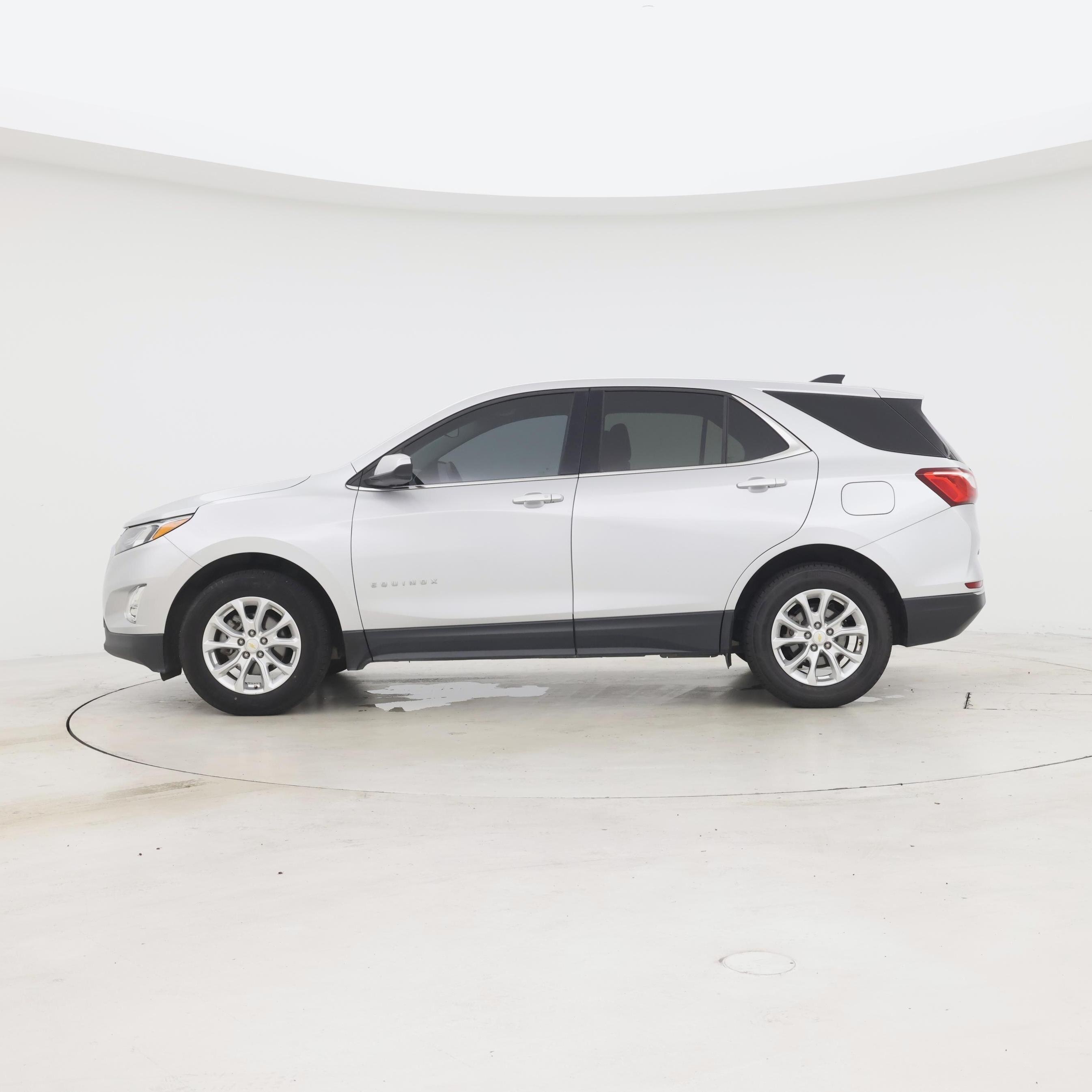 Thumbnail: 2020 Chevrolet Equinox - 3