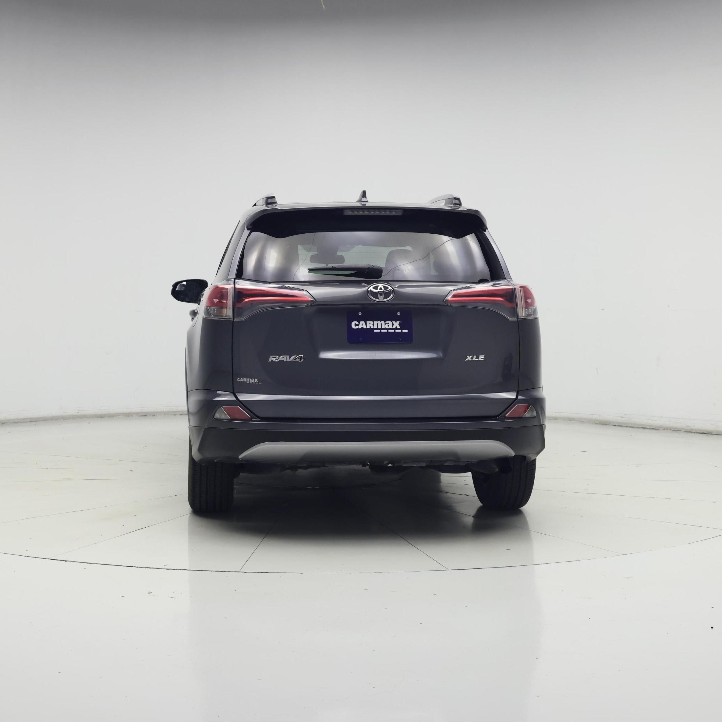Thumbnail: 2017 Toyota RAV4 - 6