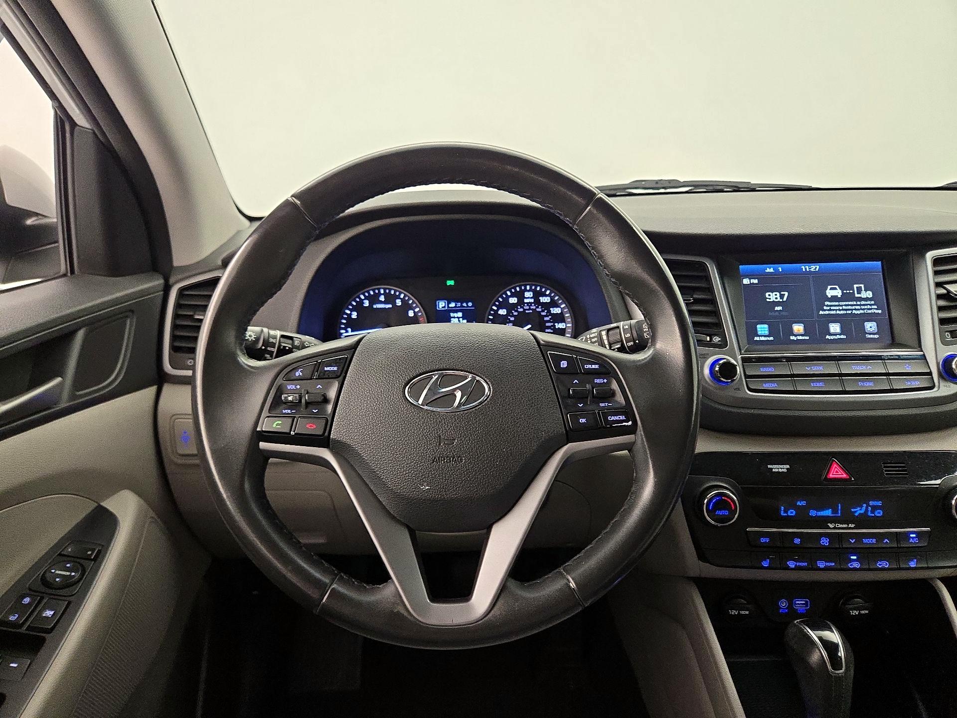 Thumbnail: 2018 Hyundai Tucson - 10