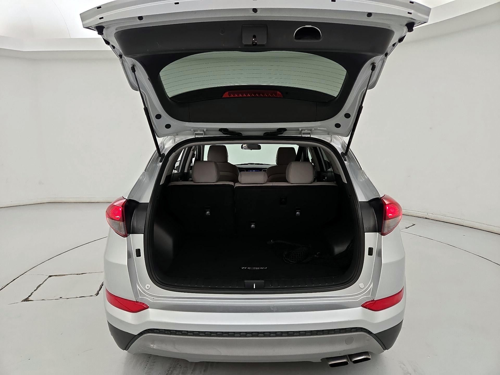 Thumbnail: 2018 Hyundai Tucson - 20