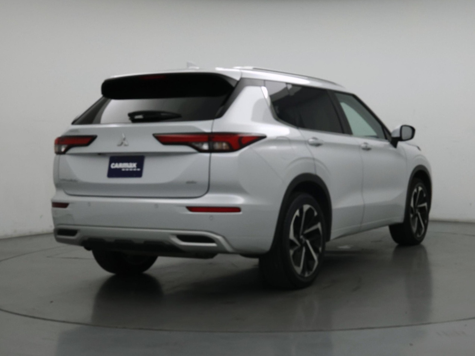 2024 Mitsubishi Outlander SEL - Photo 9