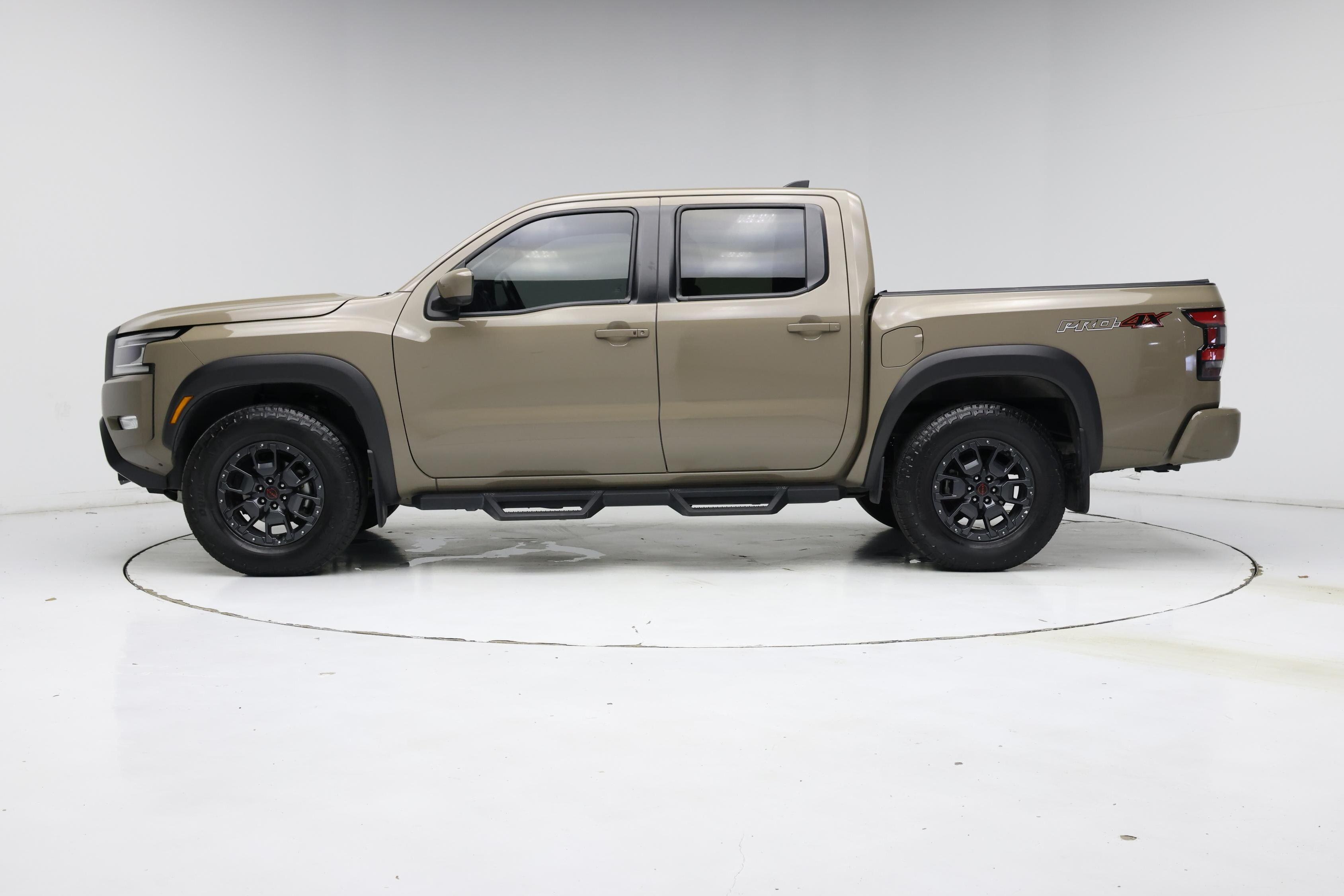 Thumbnail: 2023 Nissan Frontier - 3