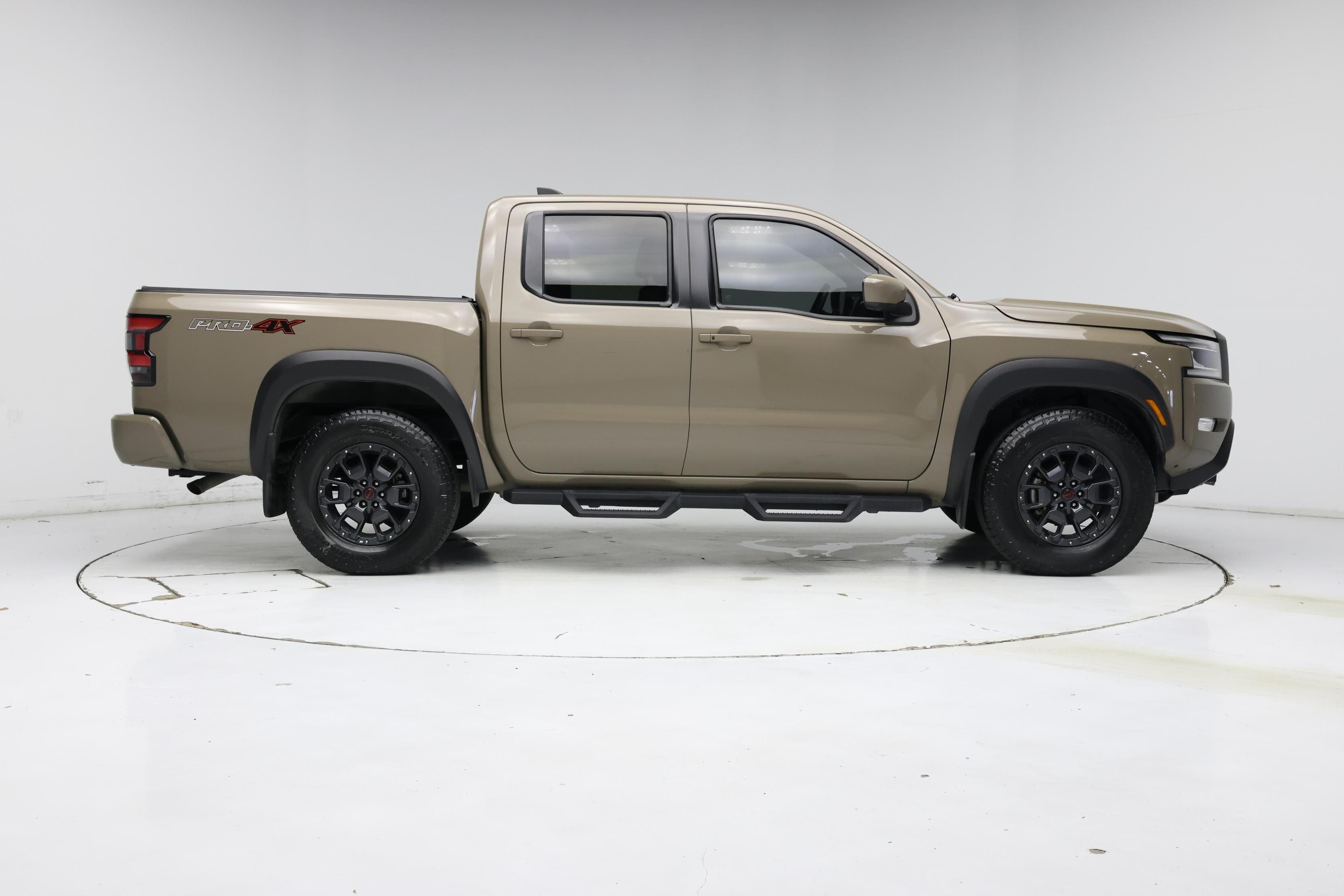Thumbnail: 2023 Nissan Frontier - 7