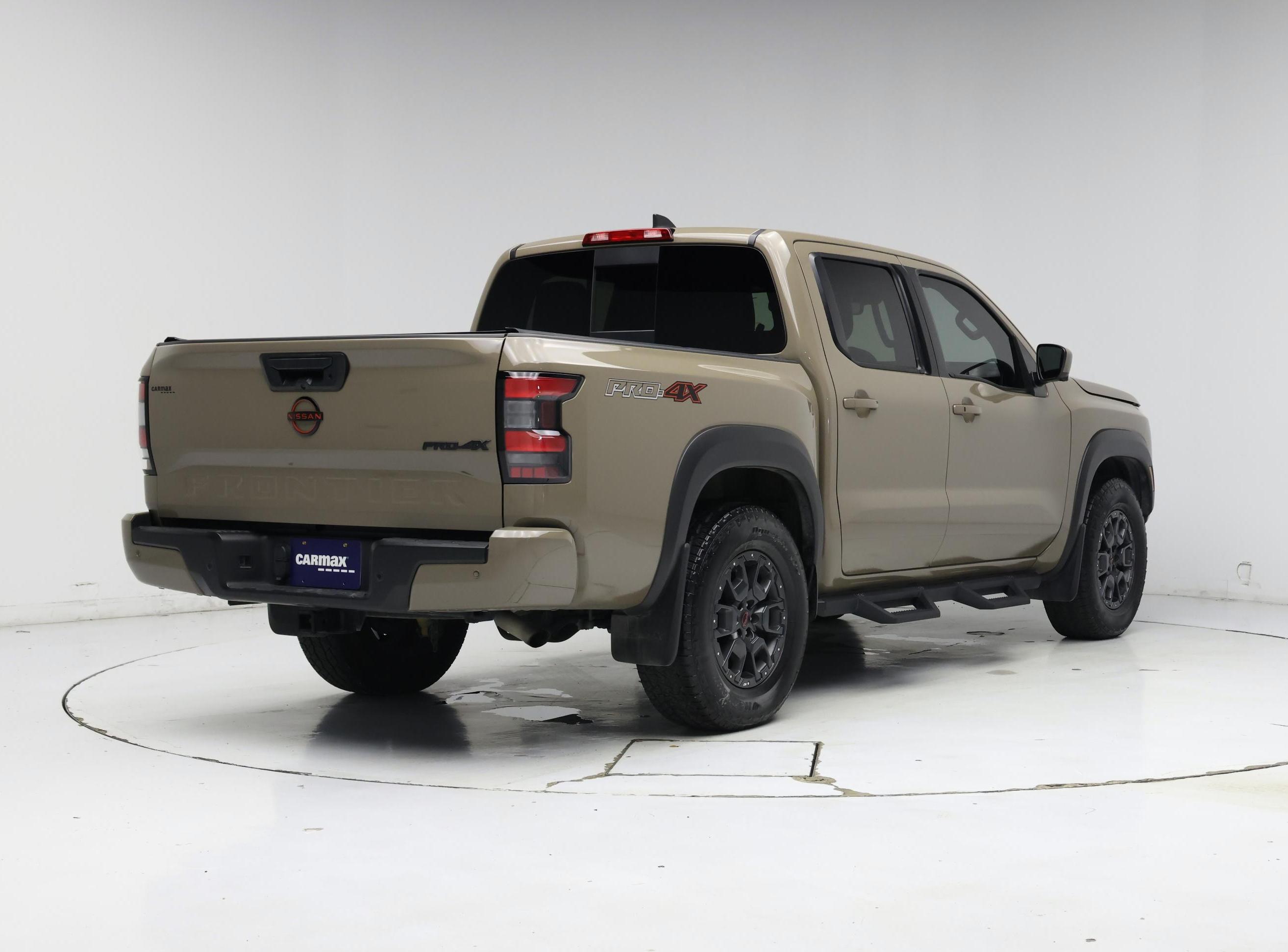 Thumbnail: 2023 Nissan Frontier - 8