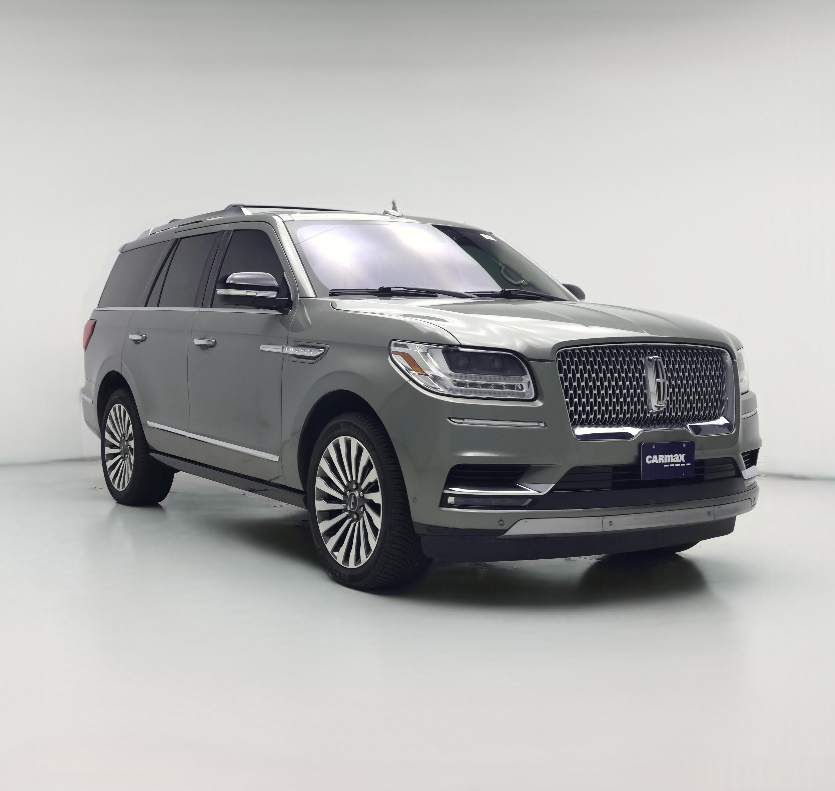 Thumbnail: 2019 Lincoln Navigator - 1