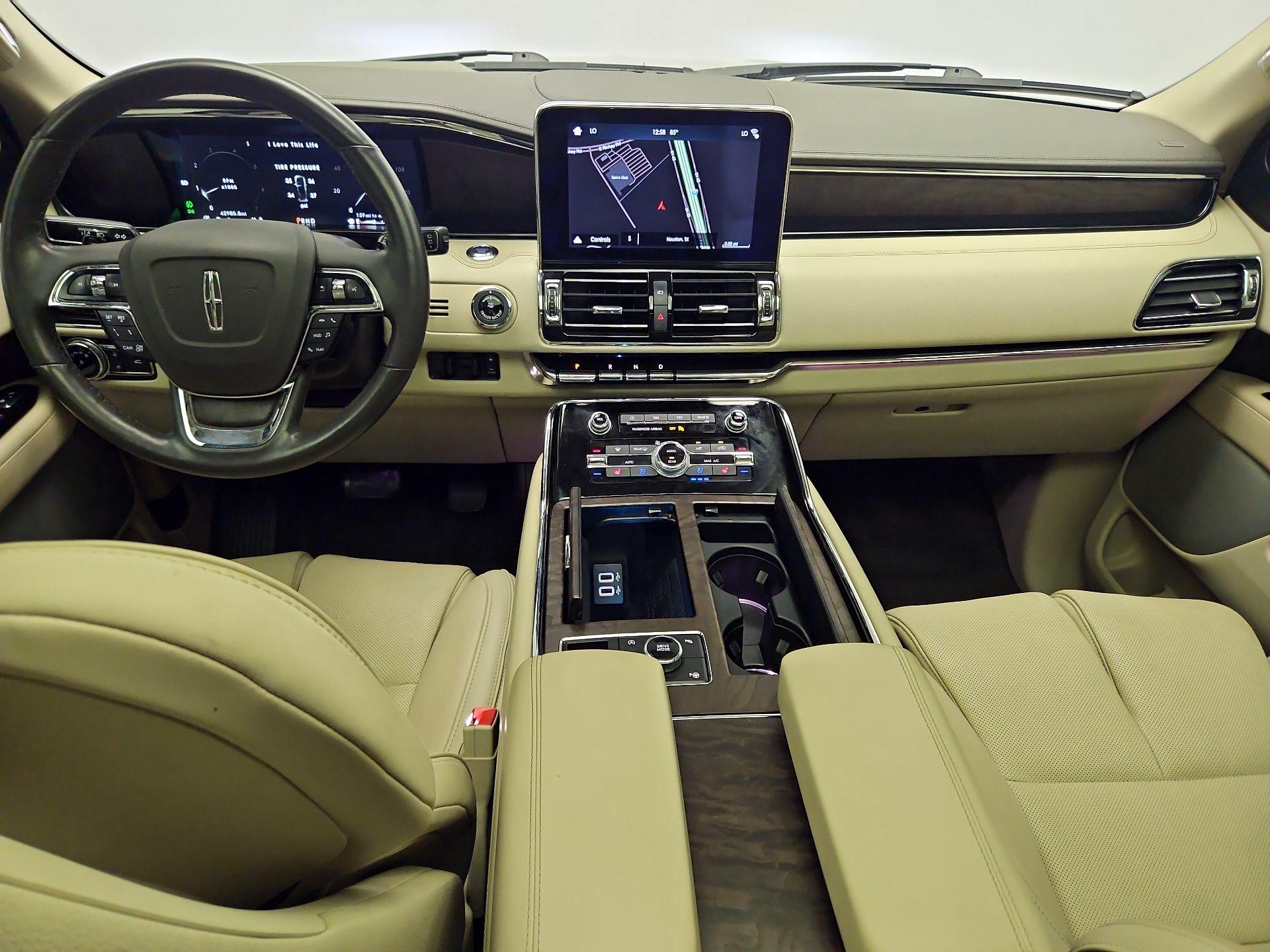 Thumbnail: 2019 Lincoln Navigator - 9