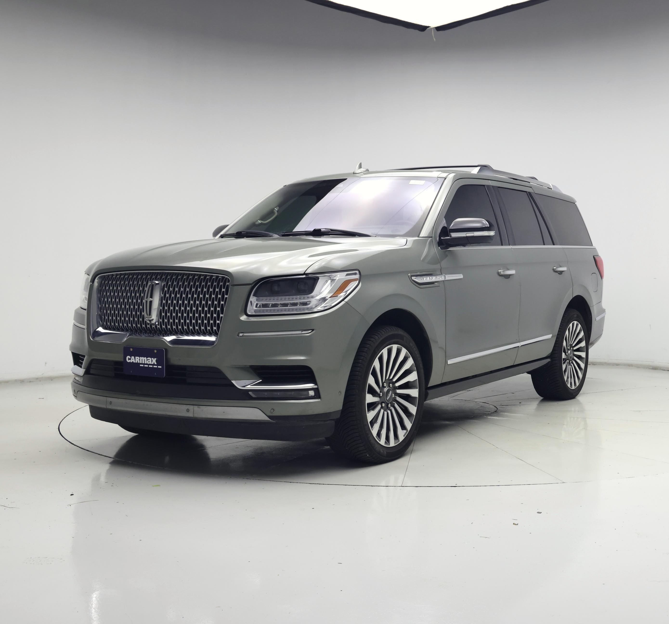 Thumbnail: 2019 Lincoln Navigator - 4
