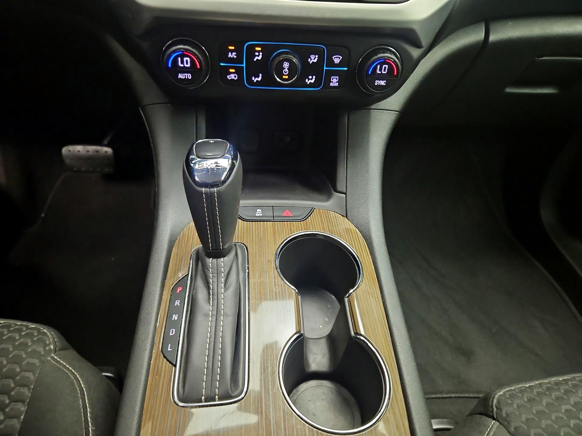Thumbnail: 2018 GMC Acadia - 16