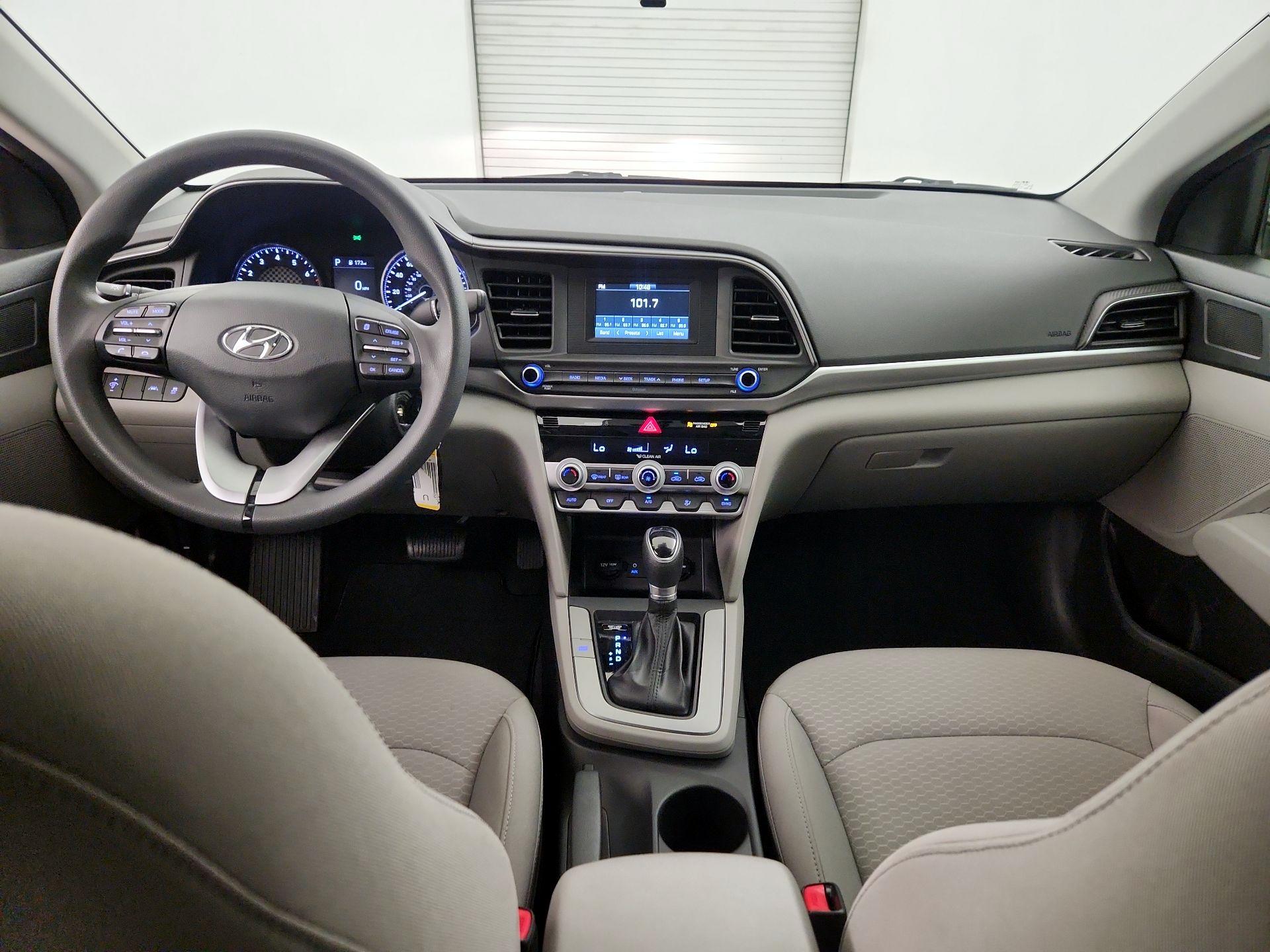 Thumbnail: 2020 Hyundai Elantra - 9