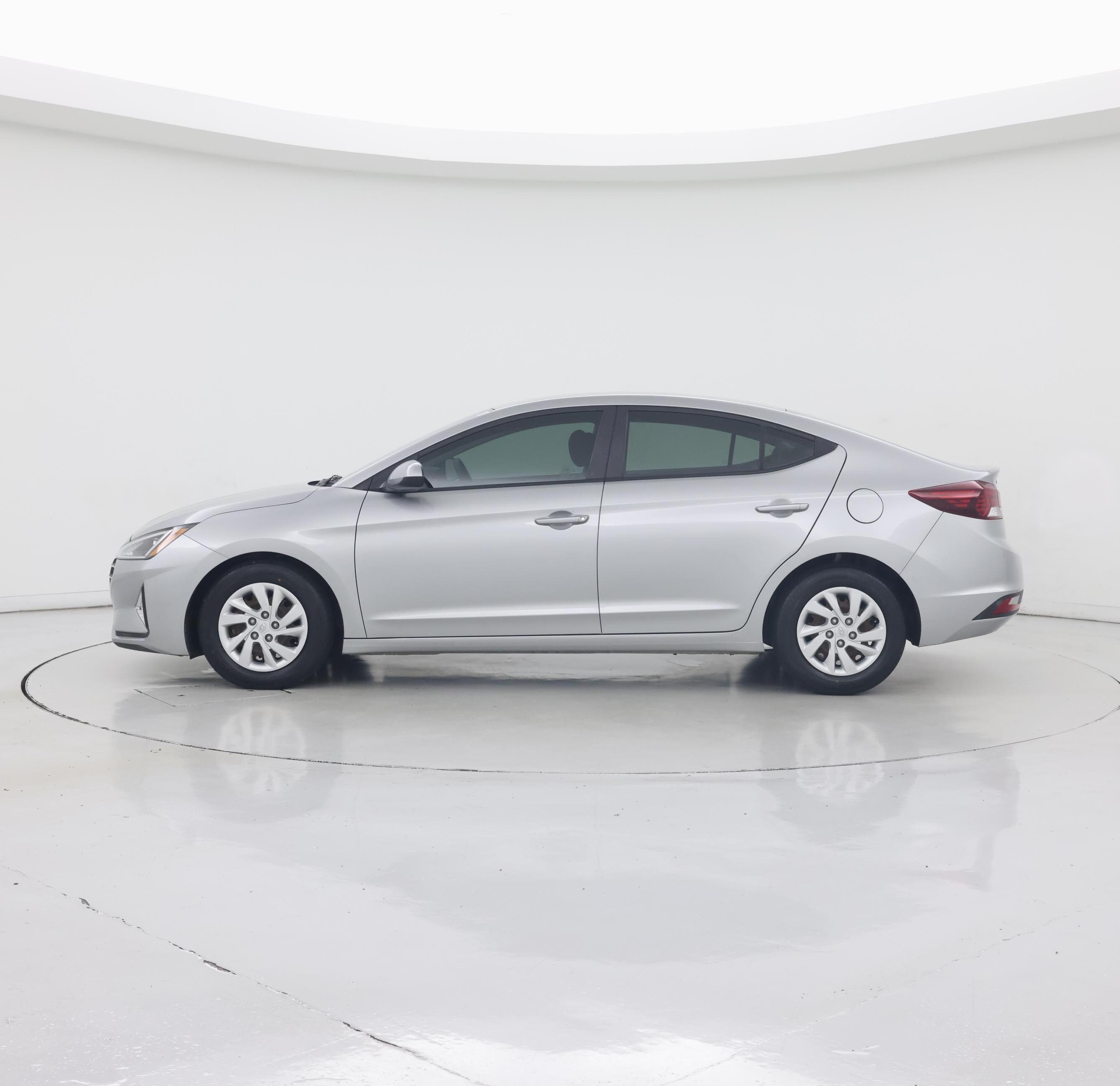Thumbnail: 2020 Hyundai Elantra - 3