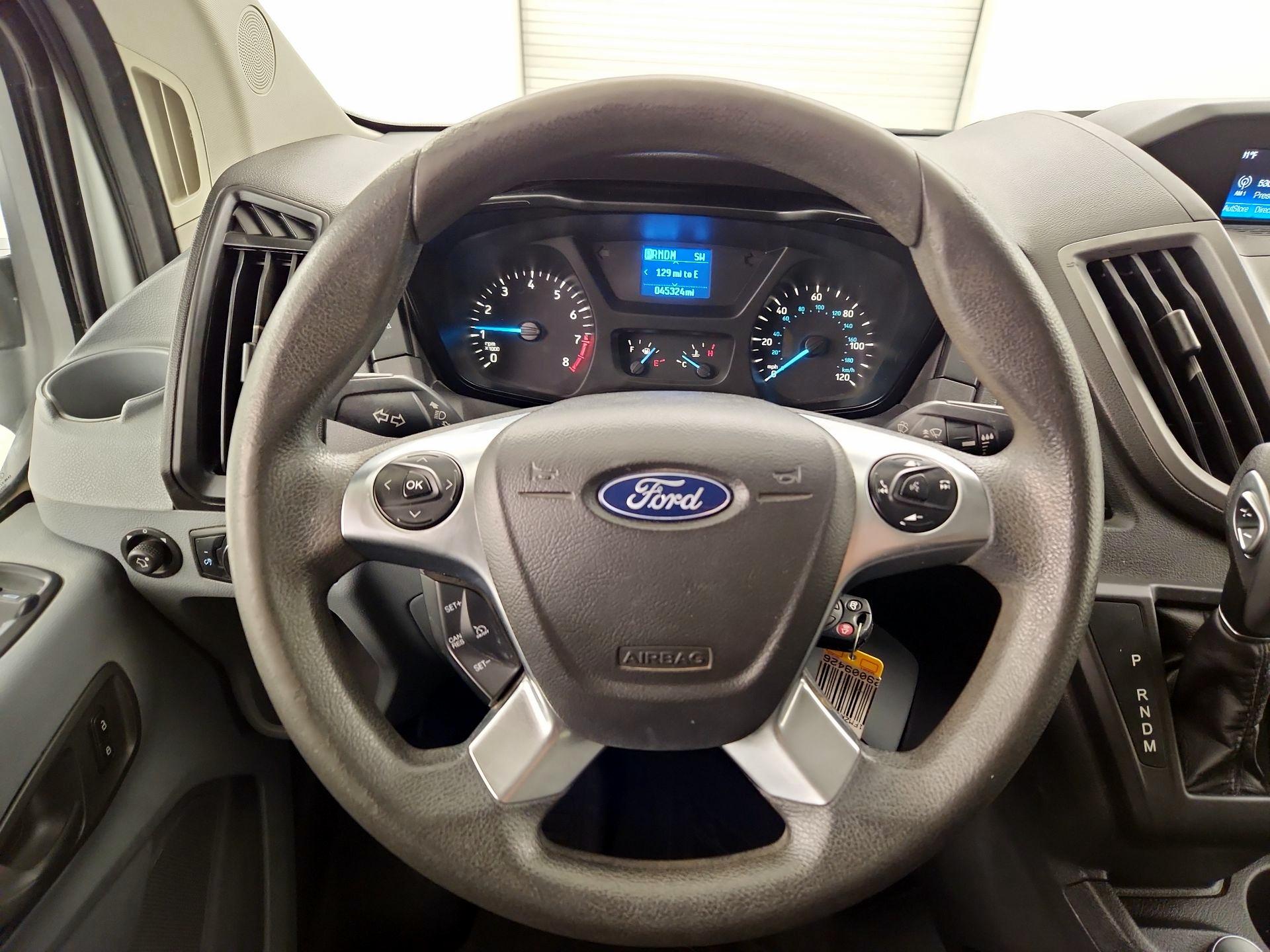Thumbnail: 2019 Ford Transit Series - 10