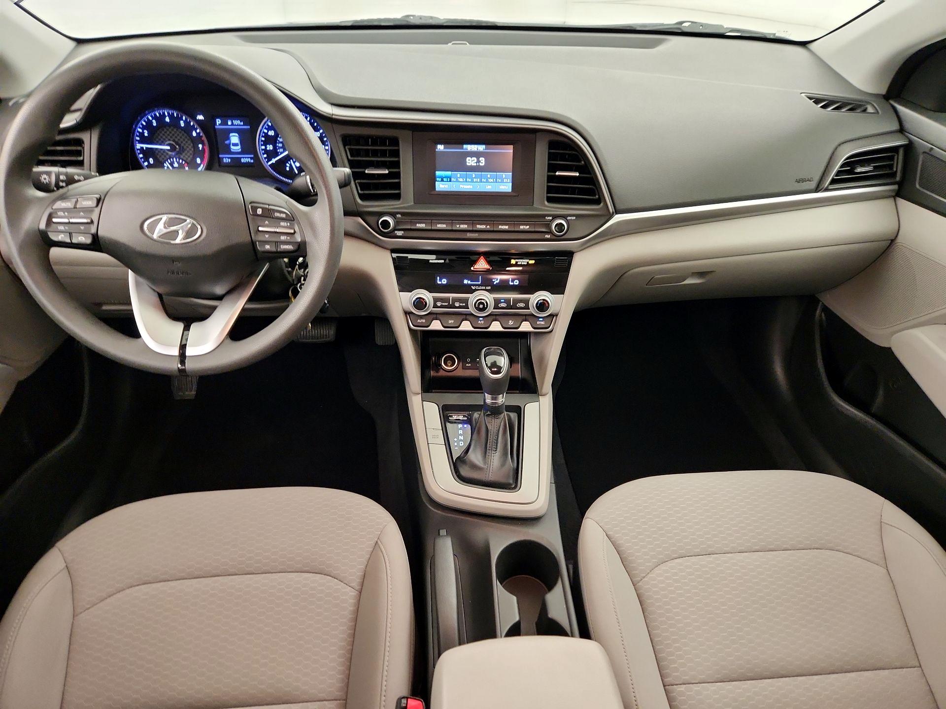 Thumbnail: 2020 Hyundai Elantra - 9