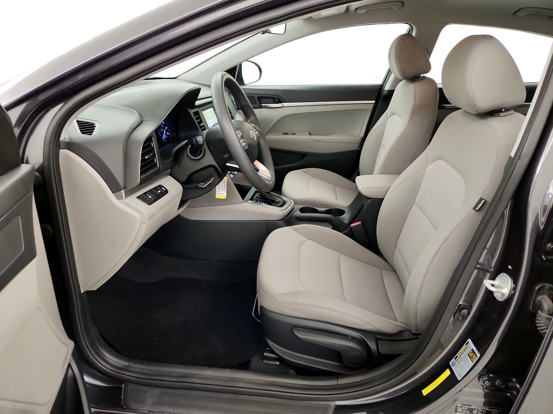 Thumbnail: 2020 Hyundai Elantra - 11