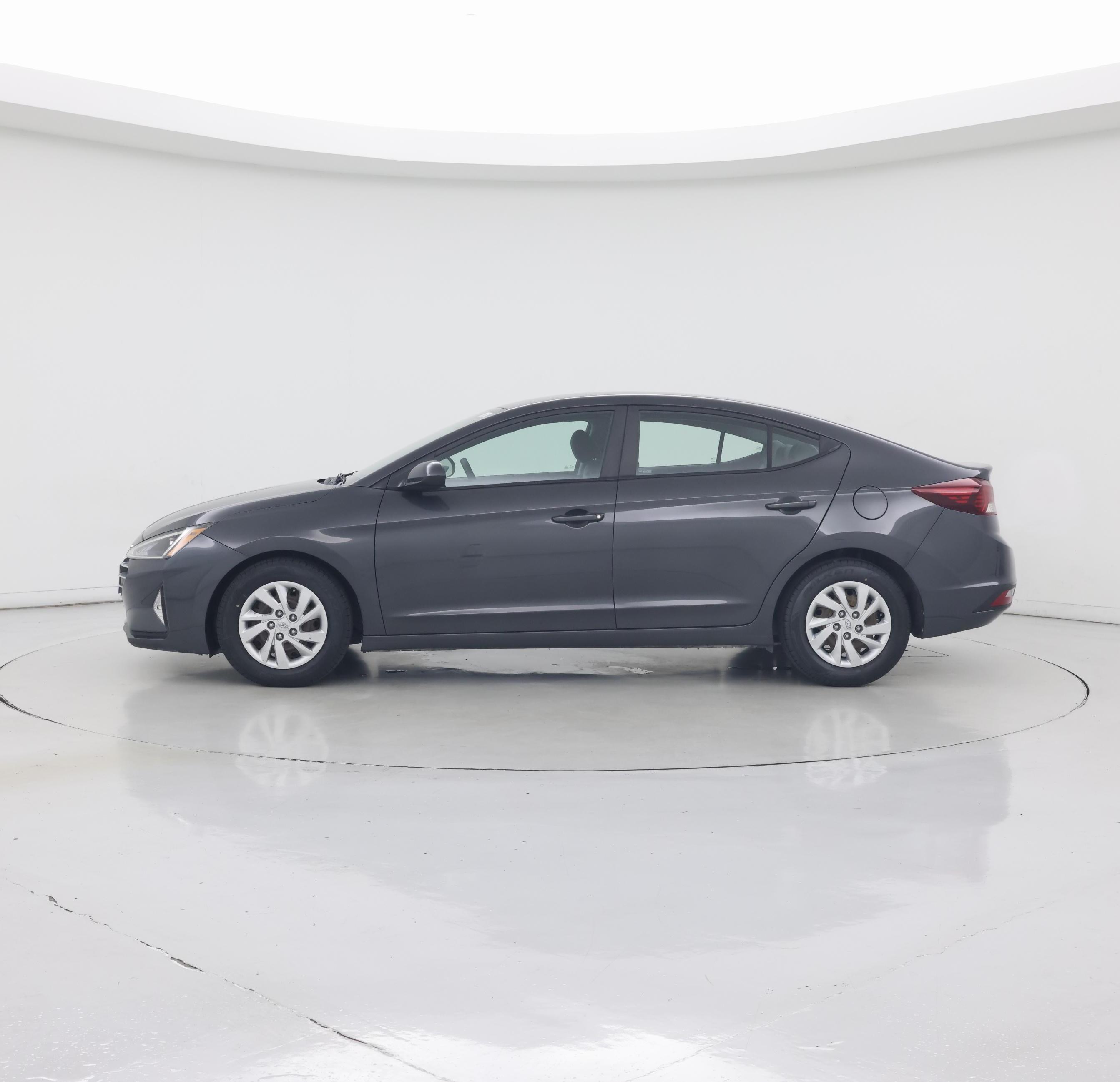 Thumbnail: 2020 Hyundai Elantra - 3