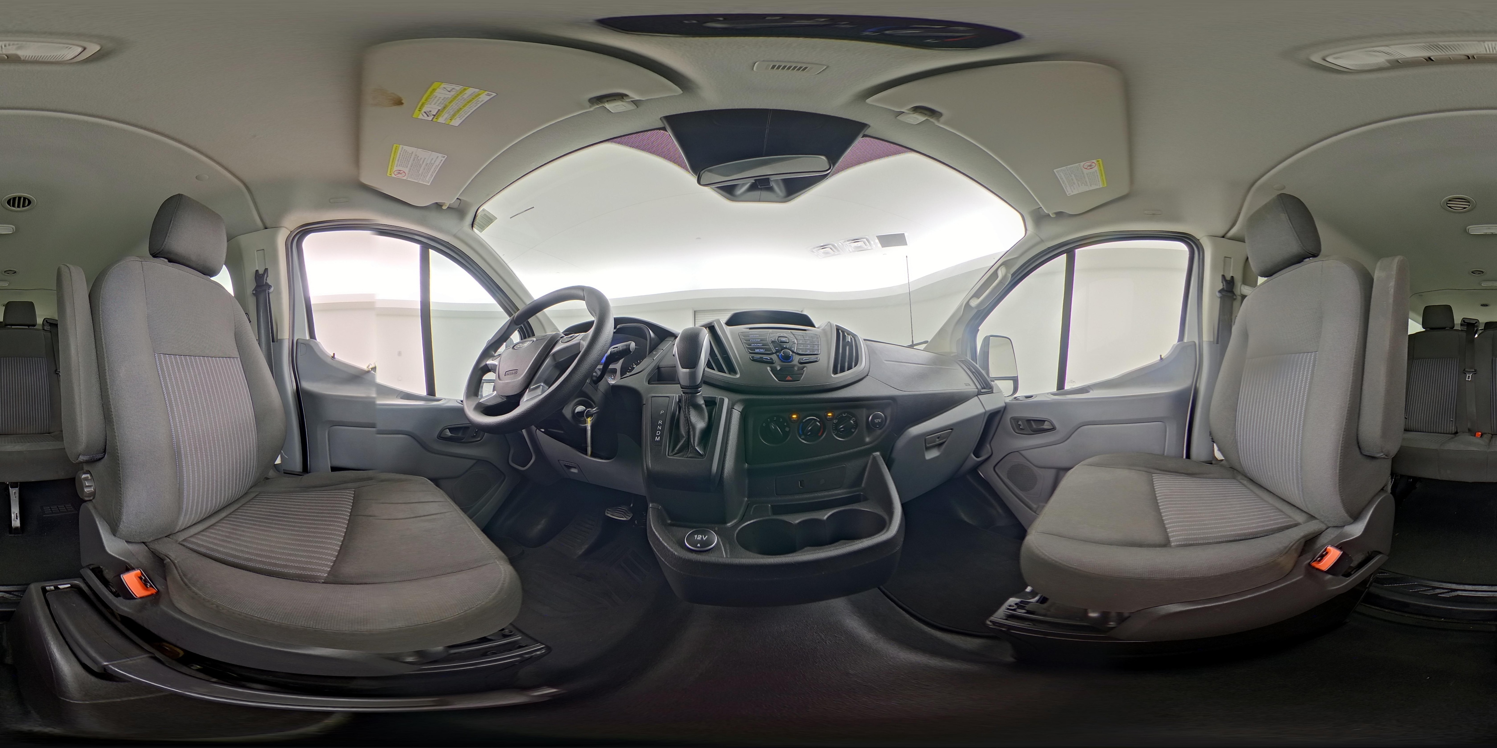 2019 Ford Transit Passenger Van XLT - Photo 26