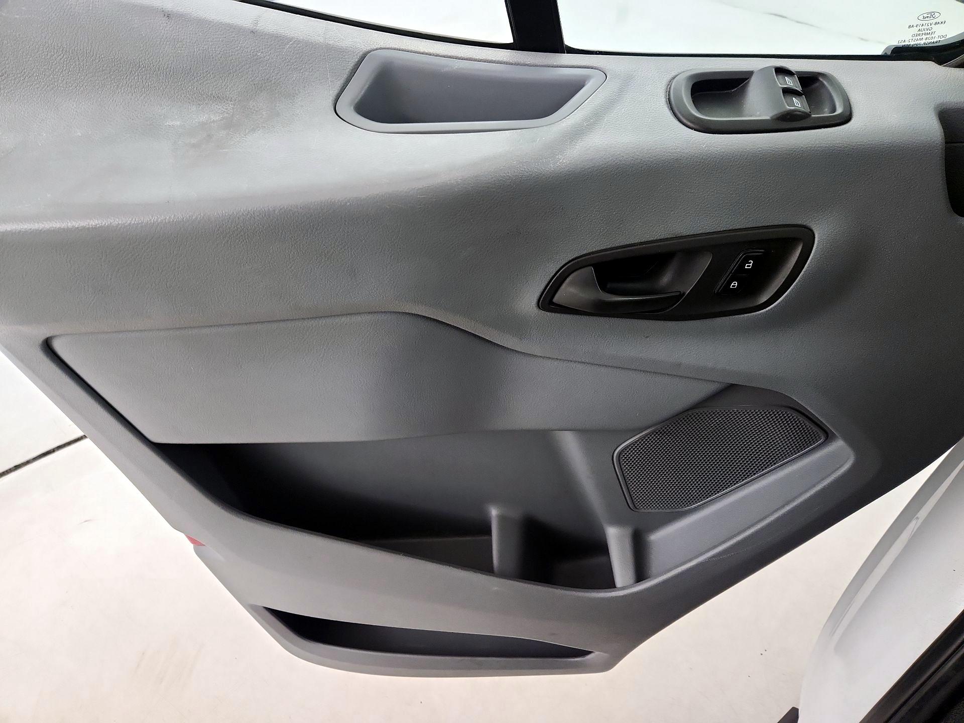 Thumbnail: 2019 Ford Transit Series - 12