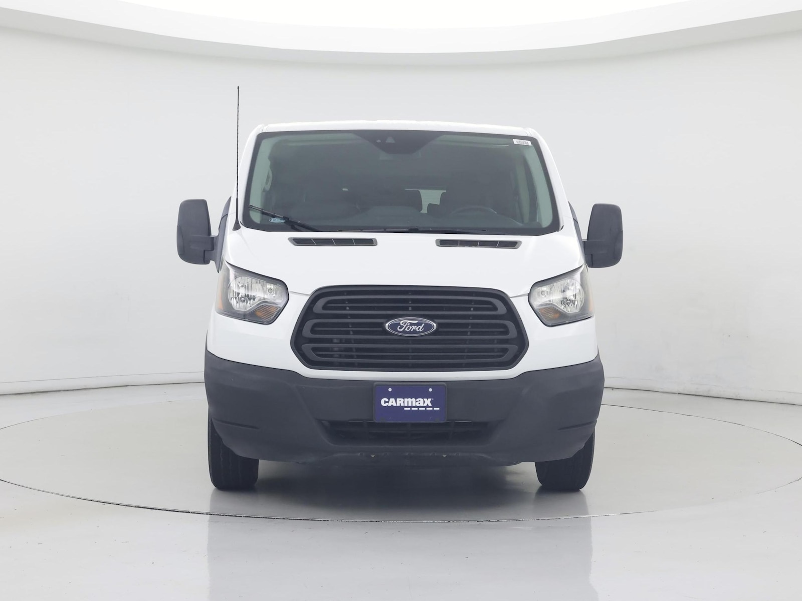 2019 Ford Transit Passenger Van XLT - Photo 6