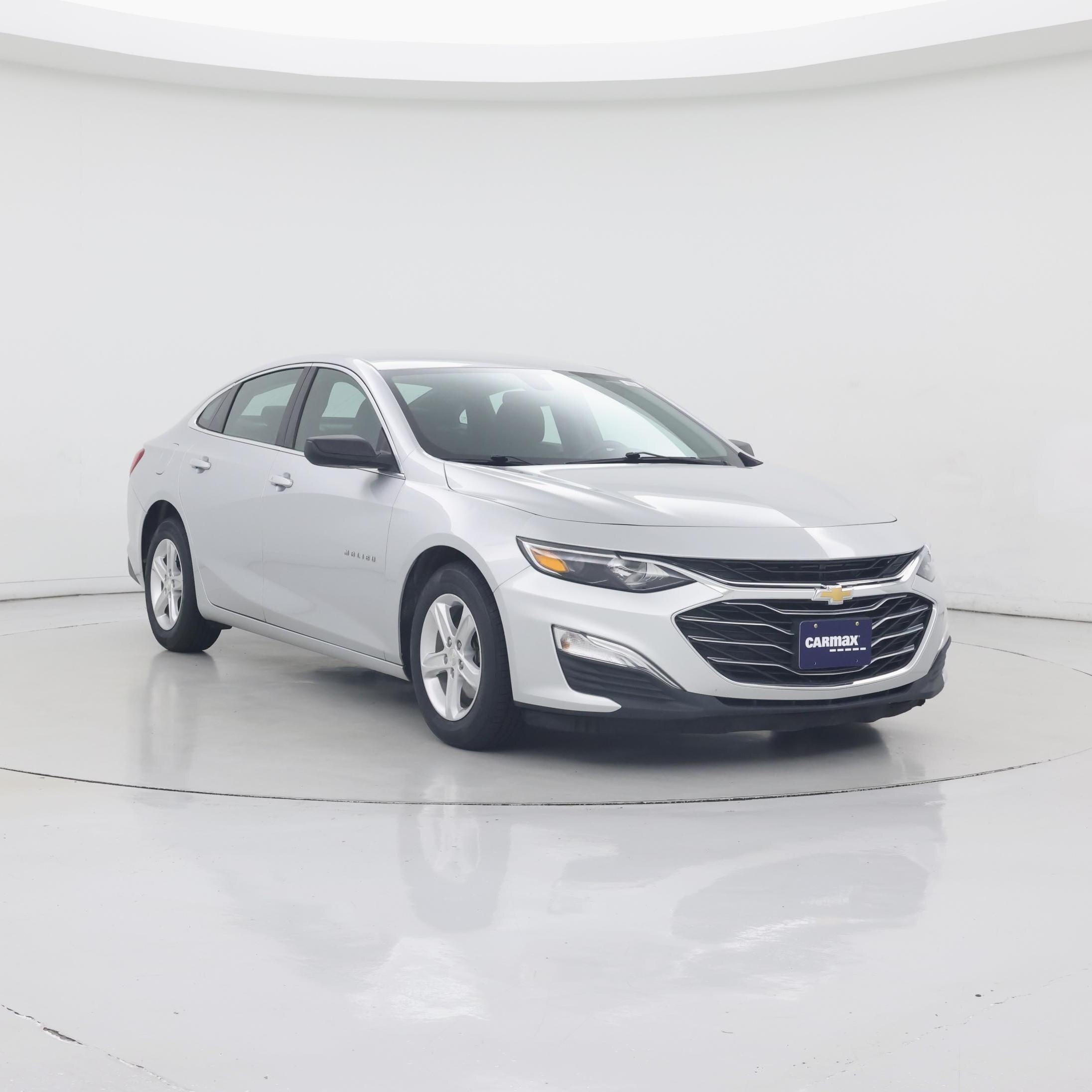 Silver 2020 Chevrolet Malibu Sedan Front-Wheel Drive Automatic
