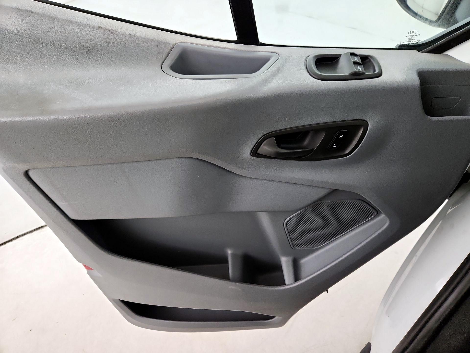Thumbnail: 2019 Ford Transit Series - 12
