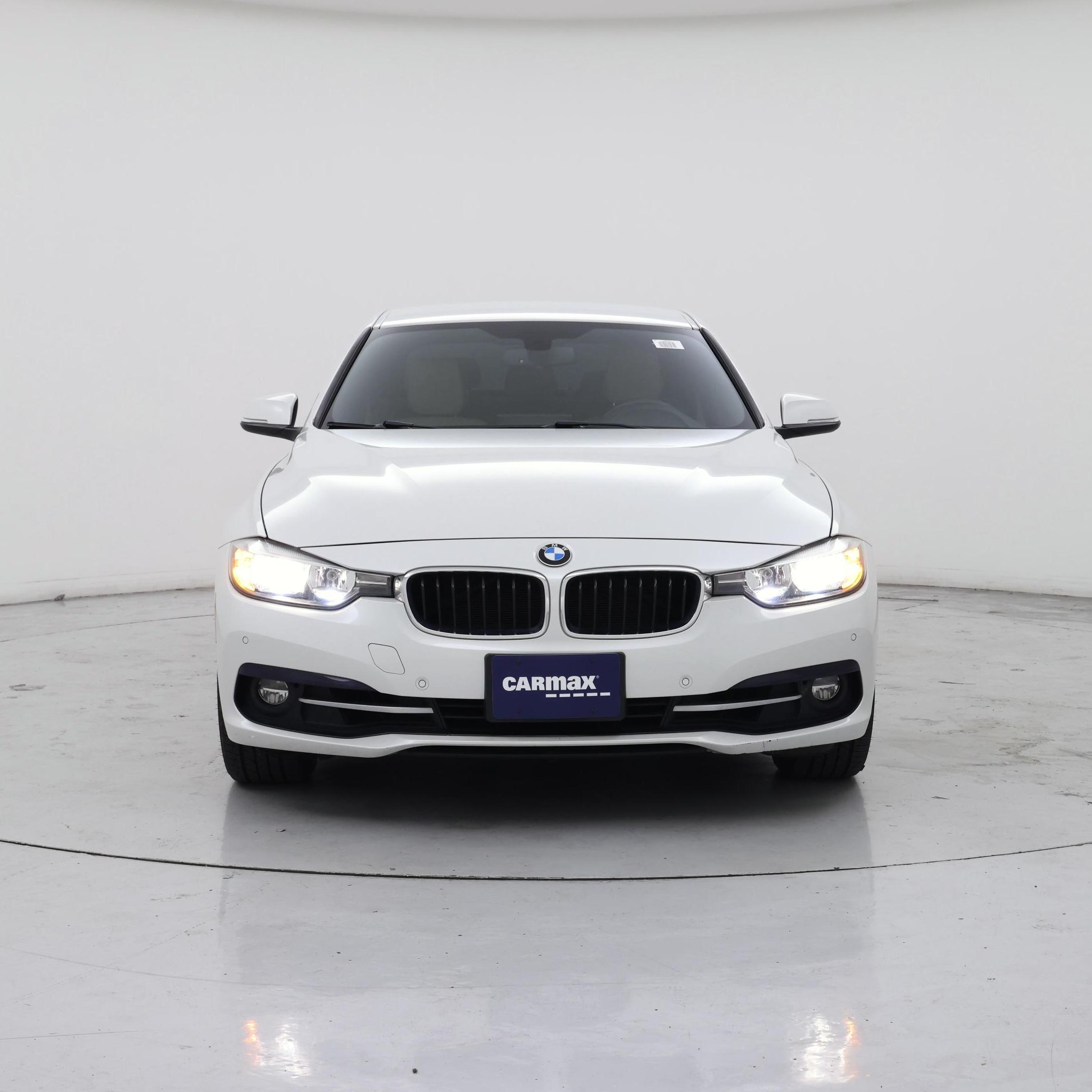 Thumbnail: 2017 BMW 3 Series - 5