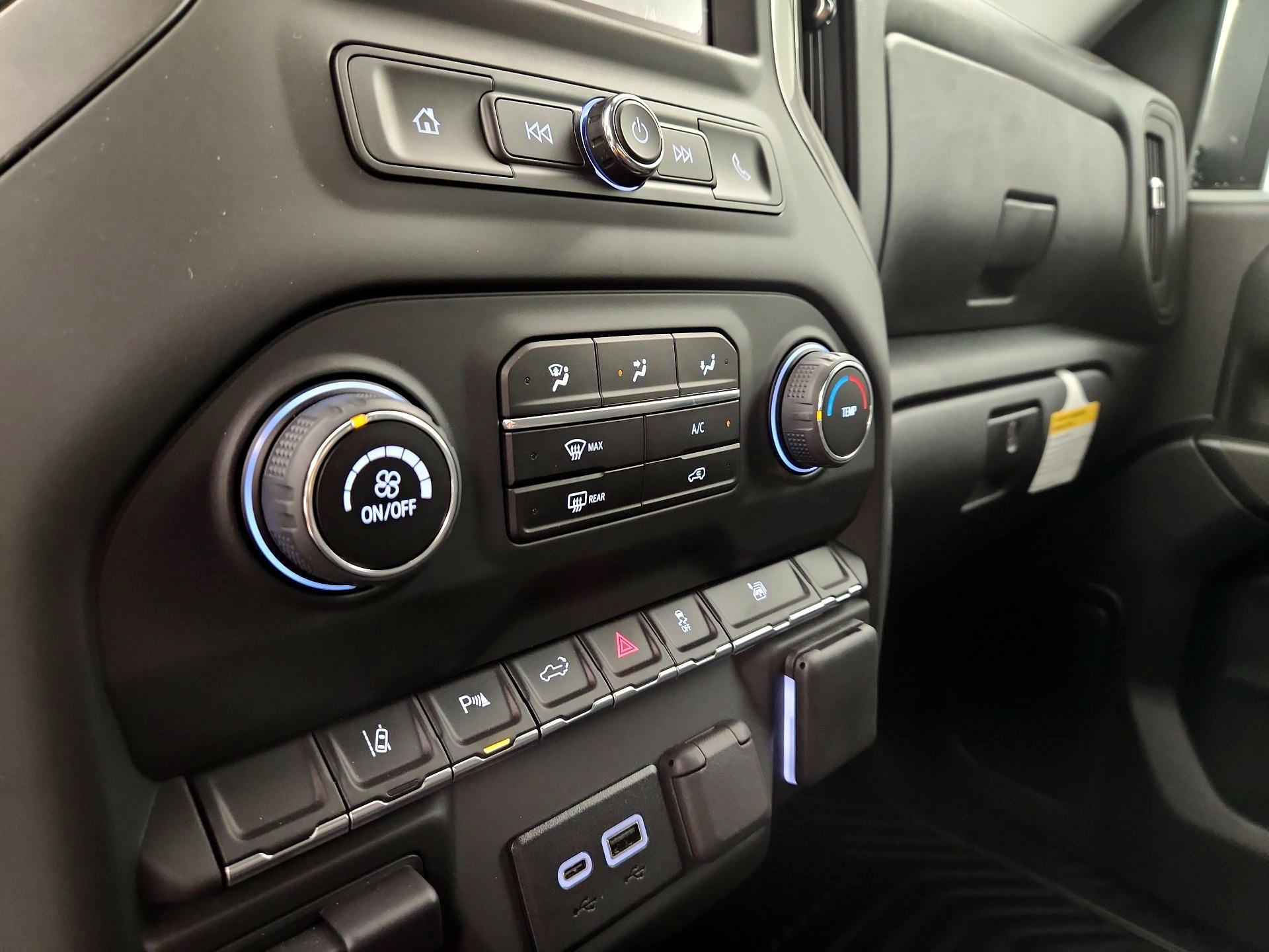 Thumbnail: 2026 Chevrolet Silverado 2500 - 16