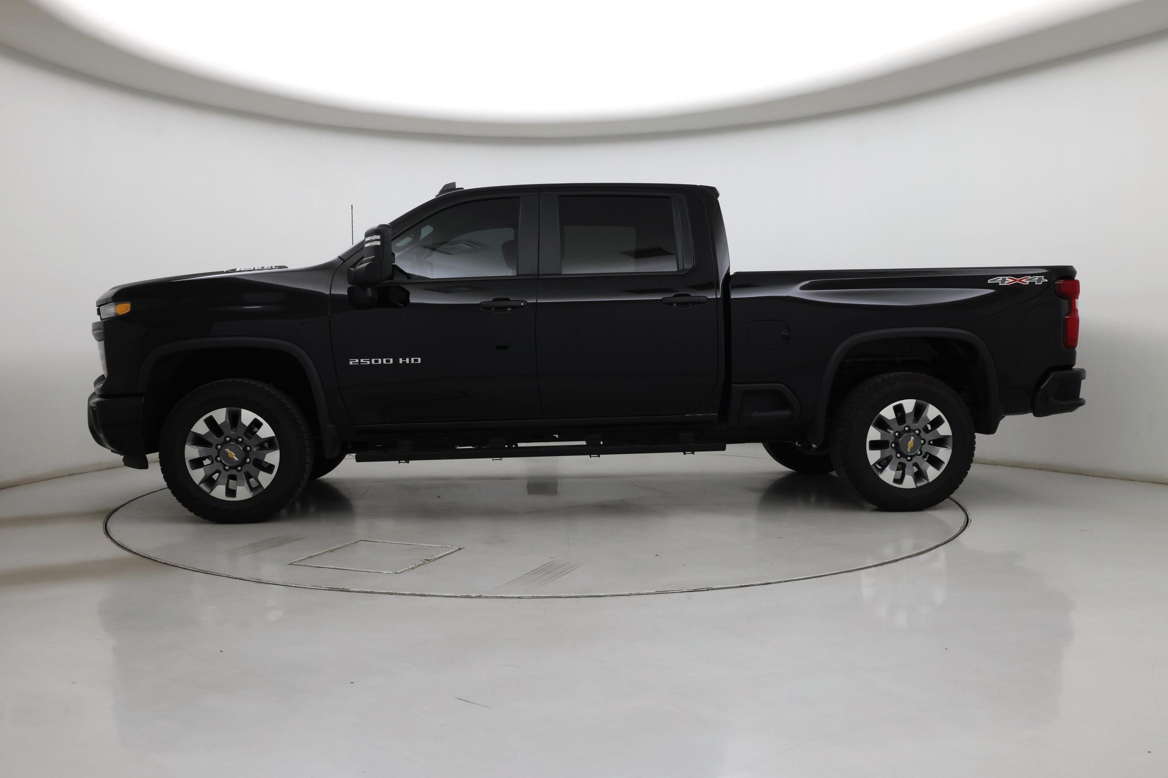 Thumbnail: 2026 Chevrolet Silverado 2500 - 3