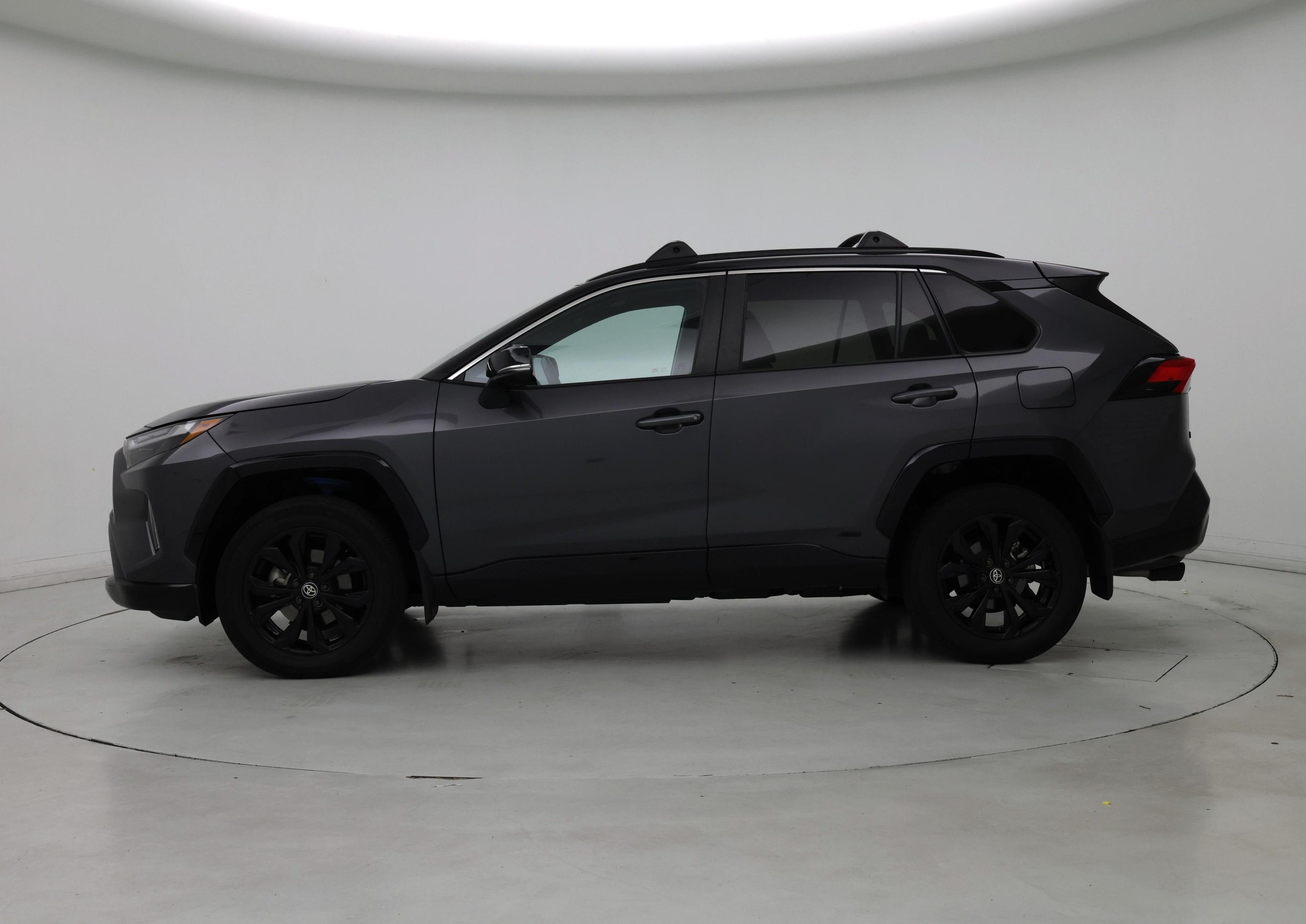 Thumbnail: 2024 Toyota RAV4 - 3