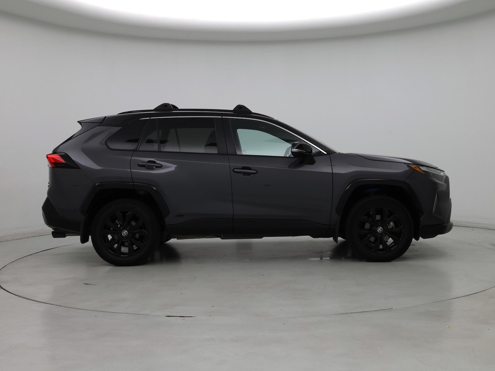 2024 Toyota RAV4 XSE - Photo 8