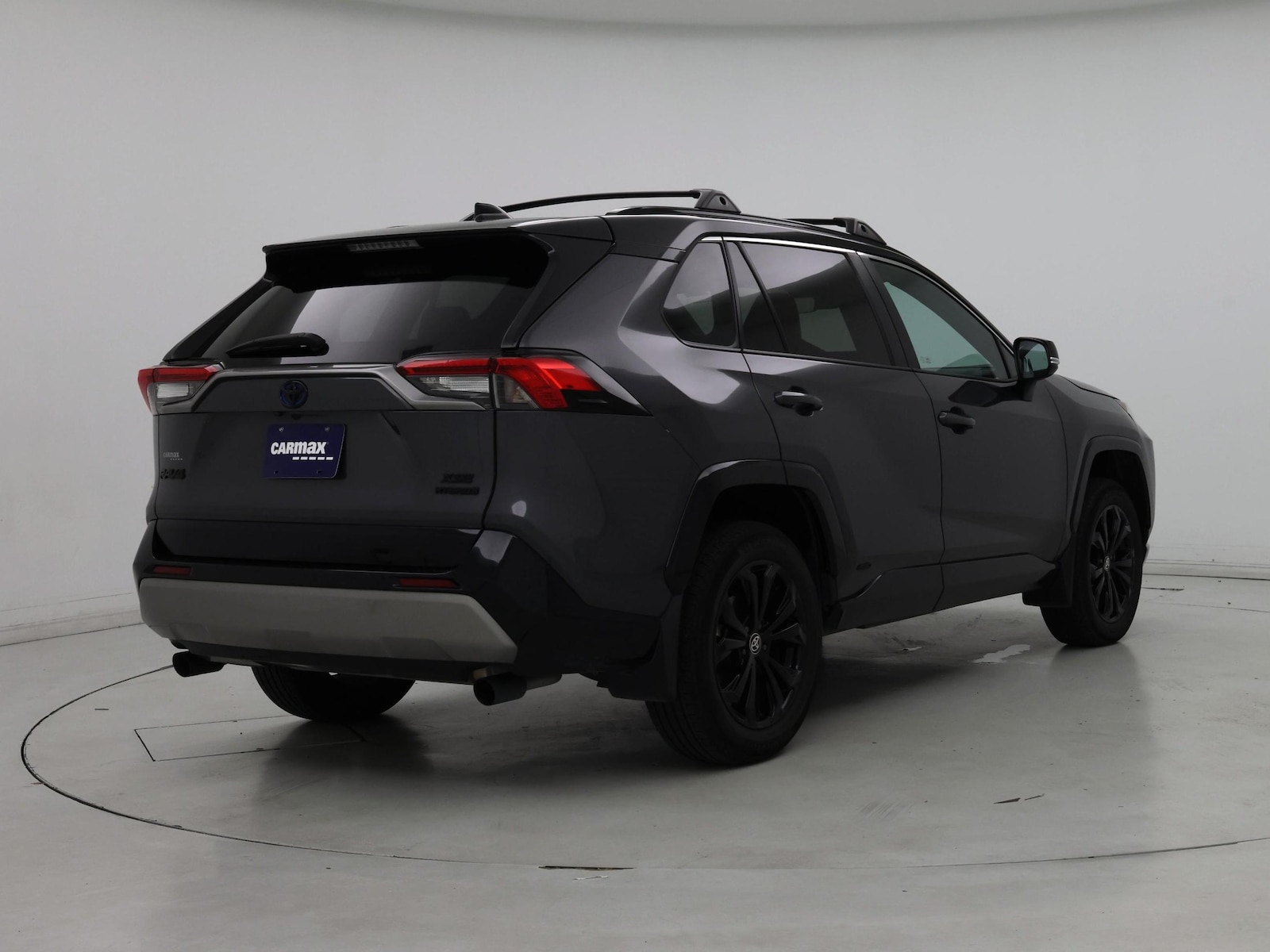 2024 Toyota RAV4 XSE - Photo 9