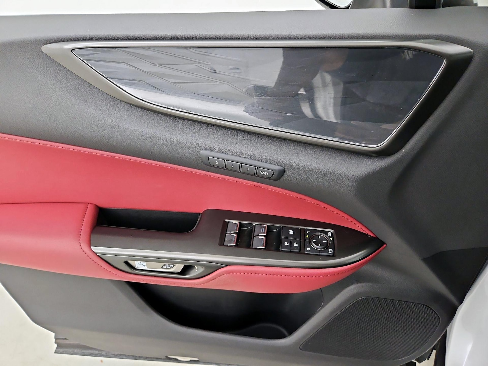 2024 Lexus NX 250 - Photo 13